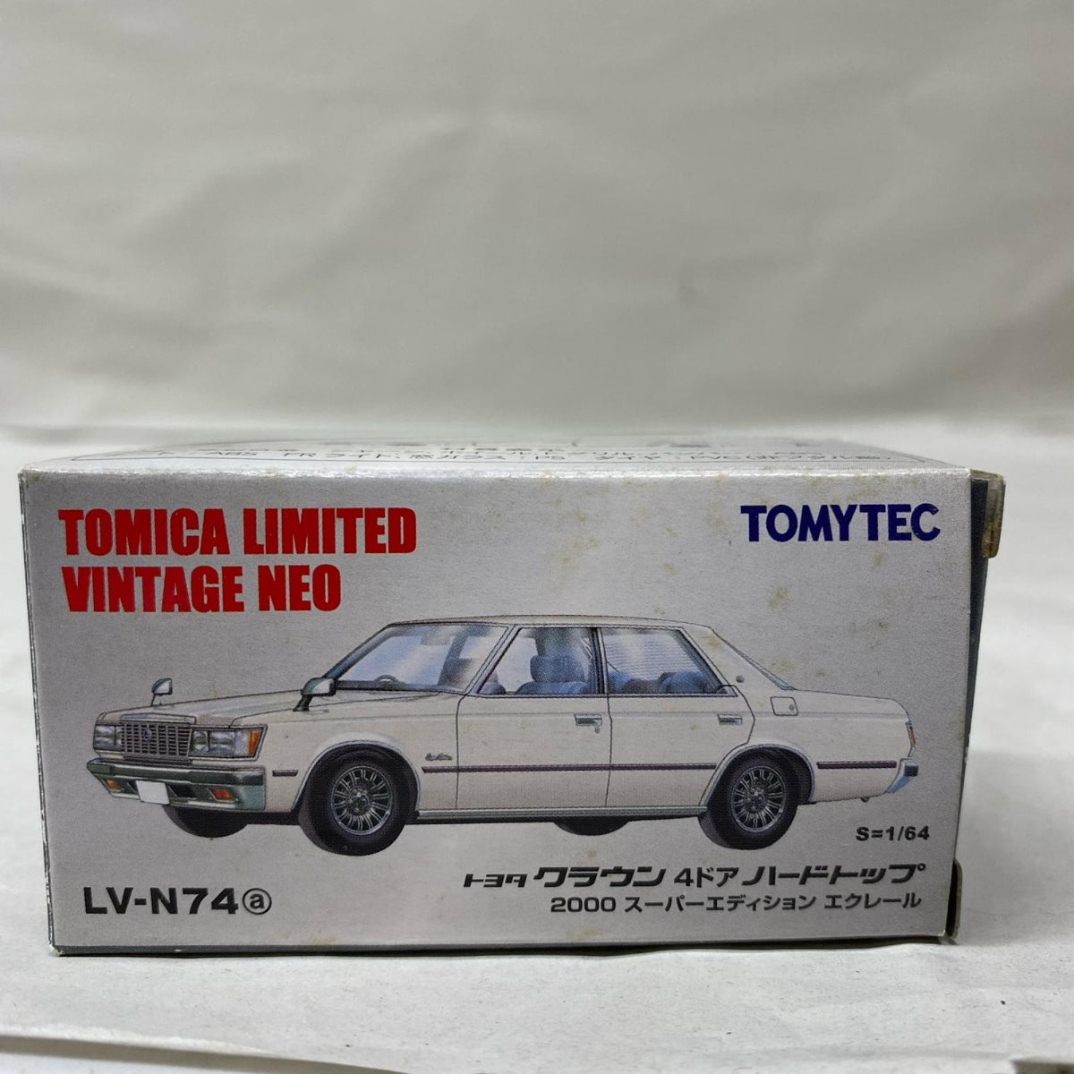トミカLVNEO トヨタ クラウン 4ドア ハードトップ 2000SE トミカ