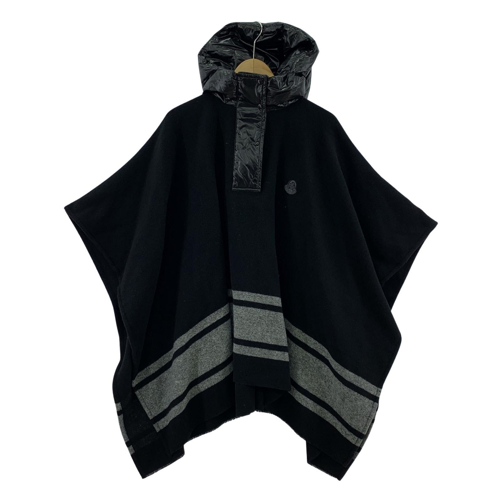 その他アウター MONCLER ダウン入りフード付きウールニットポンチョ ブラック 3G500-0P592 ブラック