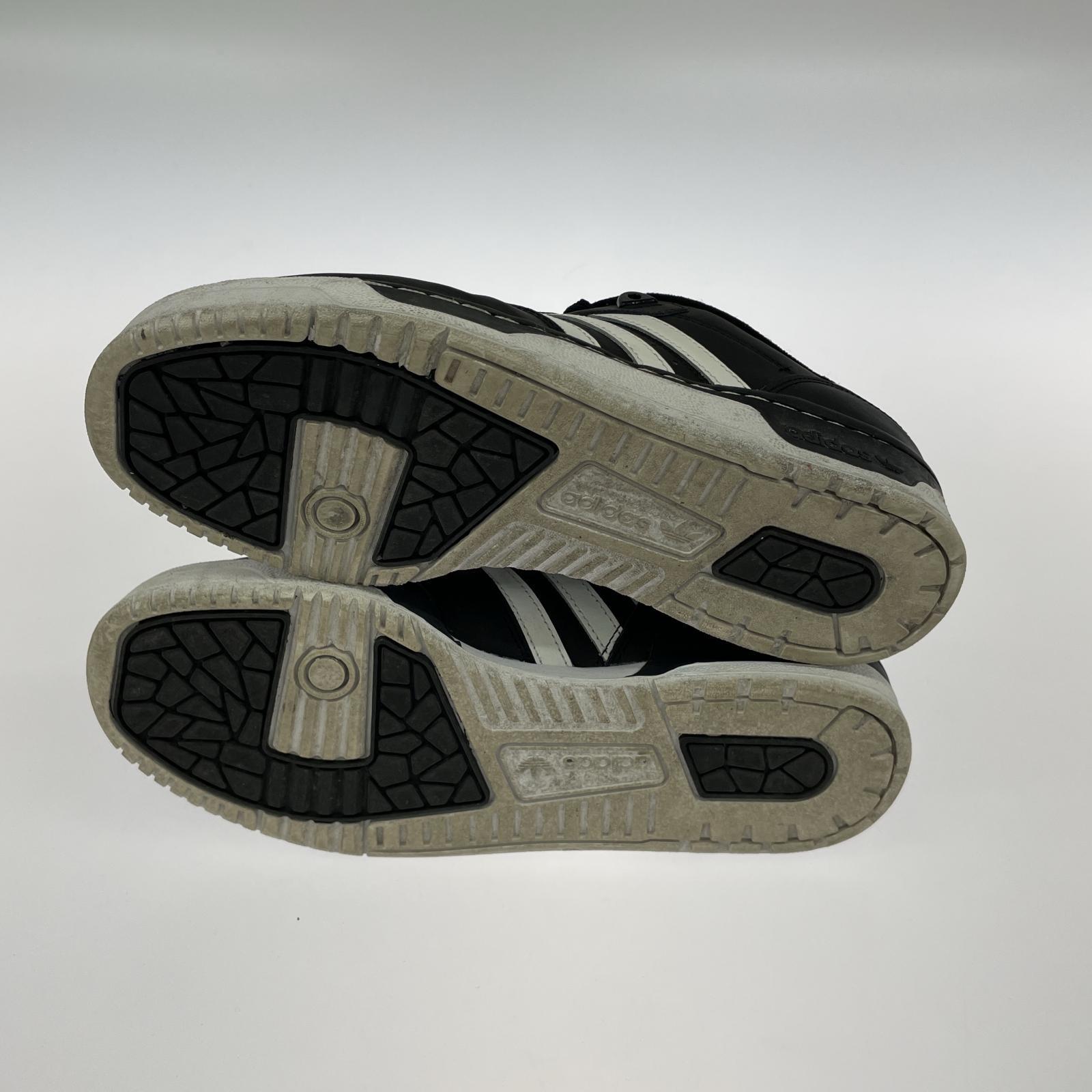 スニーカー adidas RIVALRY LOW 黒 27.5cm ブラック