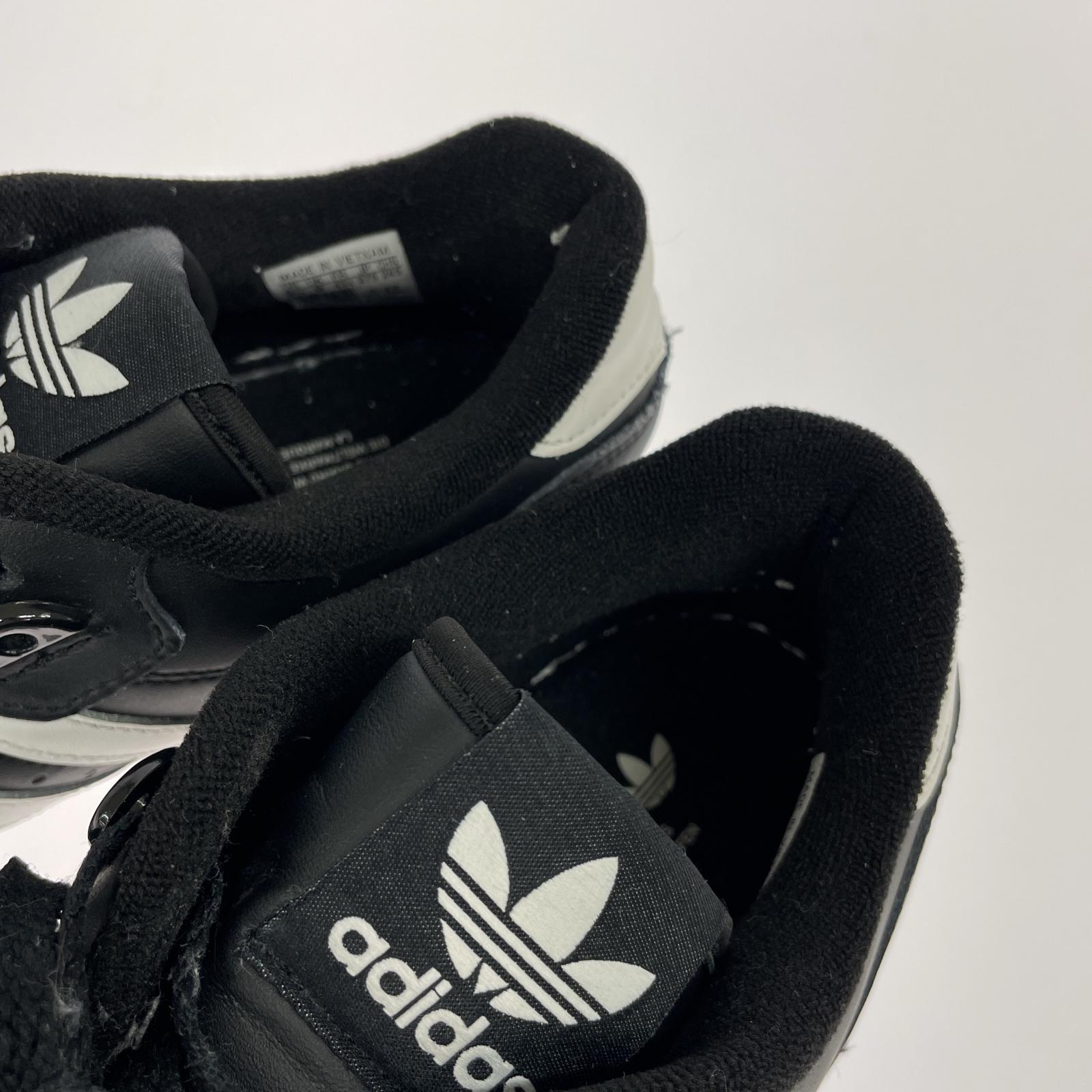 スニーカー adidas RIVALRY LOW 黒 27.5cm ブラック