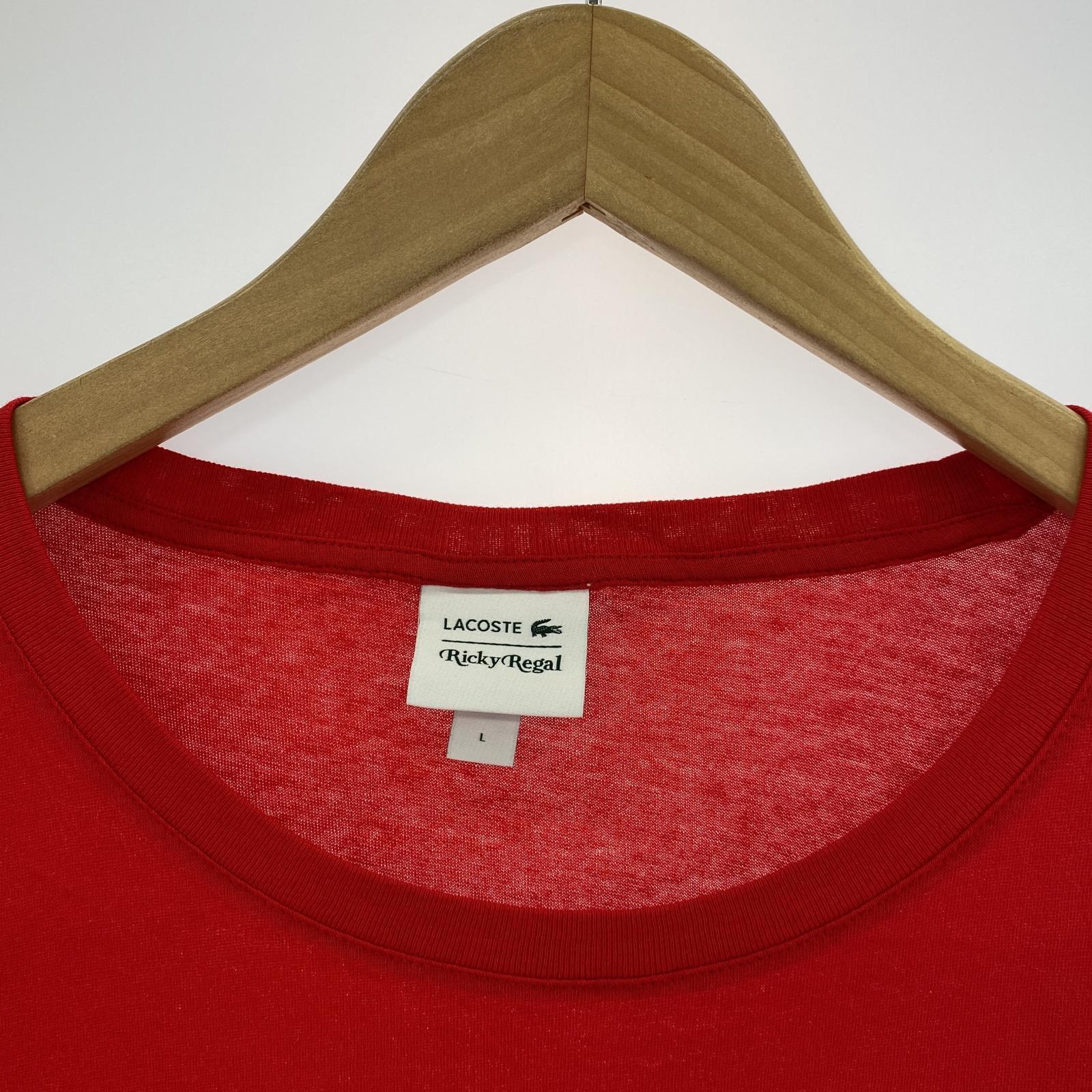 その他トップス LACOSTE×RICKY REGAL Loose Neck Print T-shirt(L)アカ L