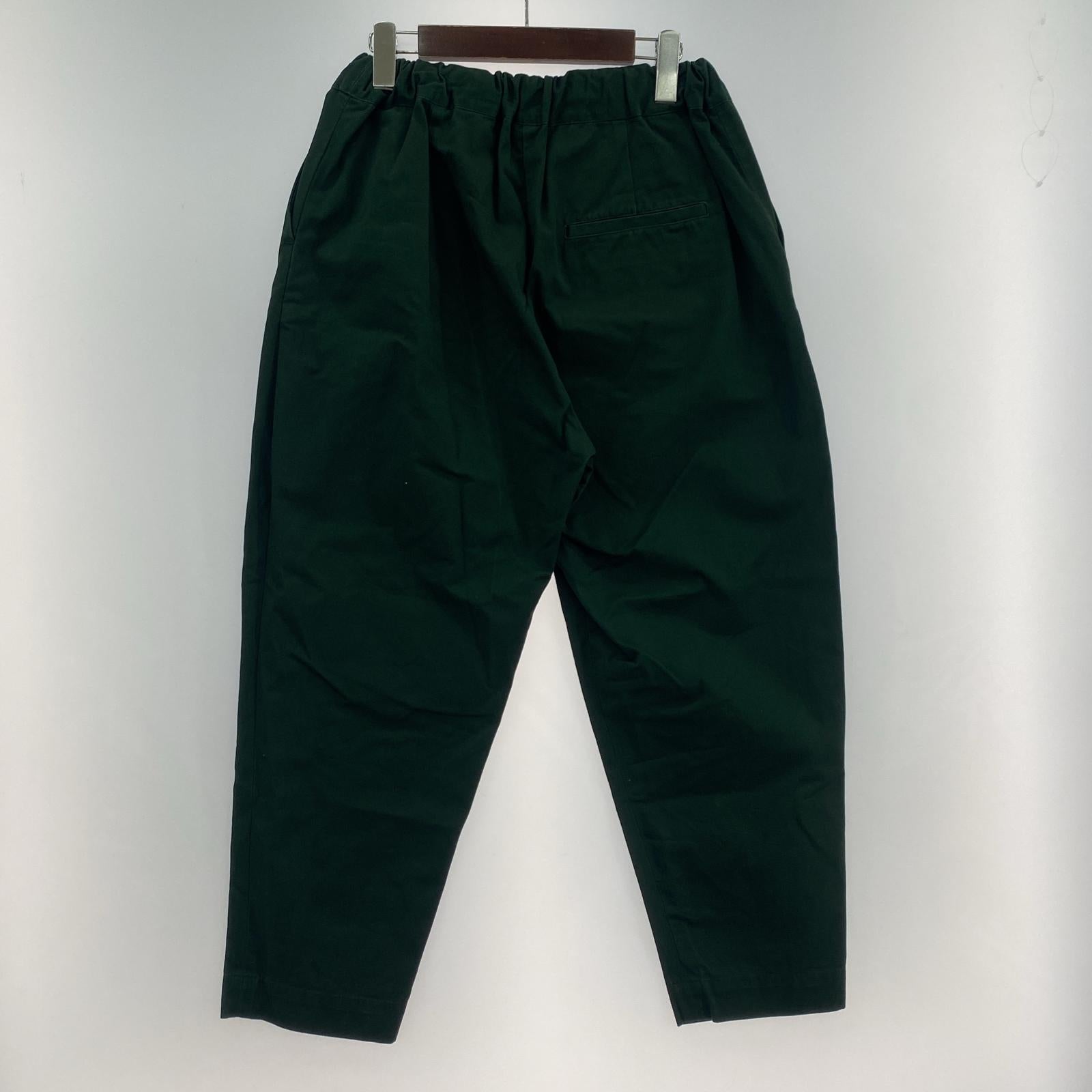 その他ボトムス Nouvelles du paradis/テーパードパンツ グリーン