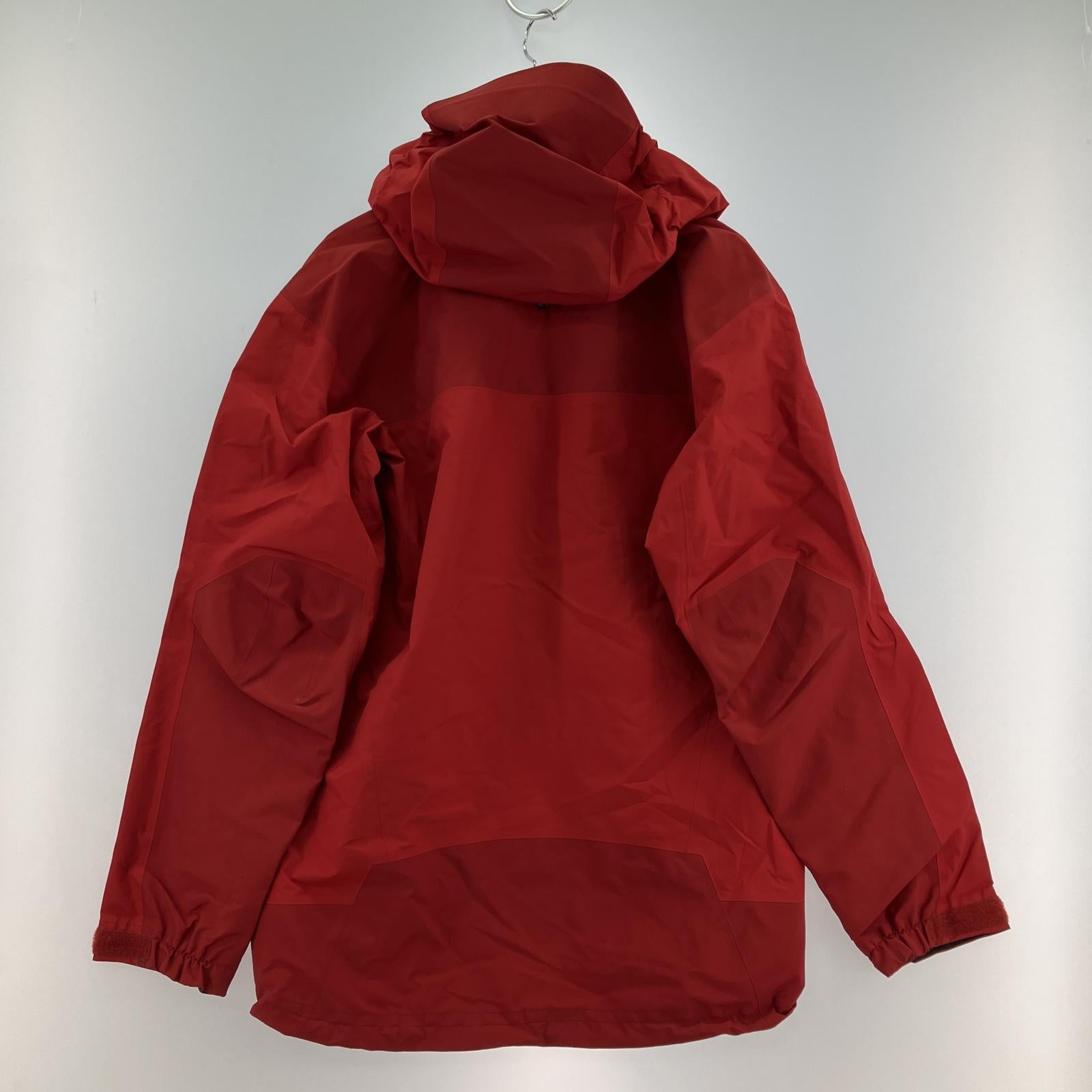 その他アウター ARC'TERYX BETA SV JACKET C.APP M レッド