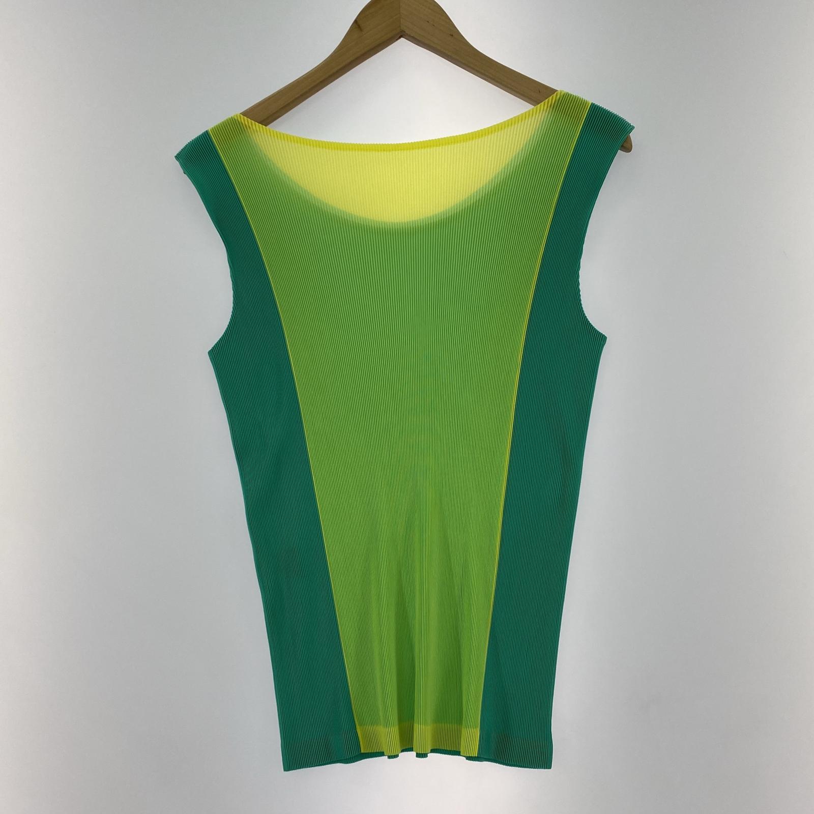 その他トップス PLEATS PLEASE タンクトップ グリーン