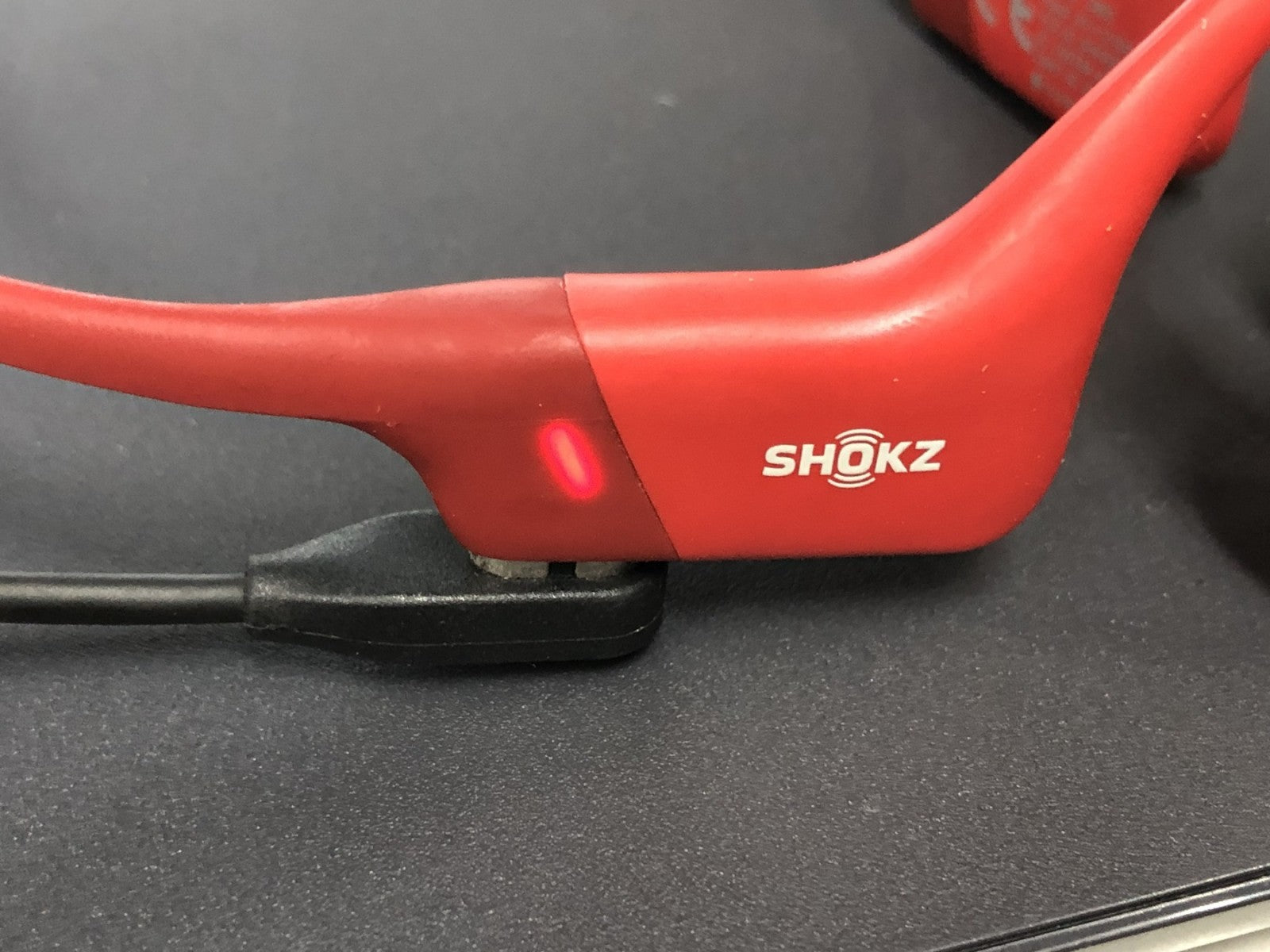 SHOKZ OPENRUN 骨伝導イヤホン オーディオ機器