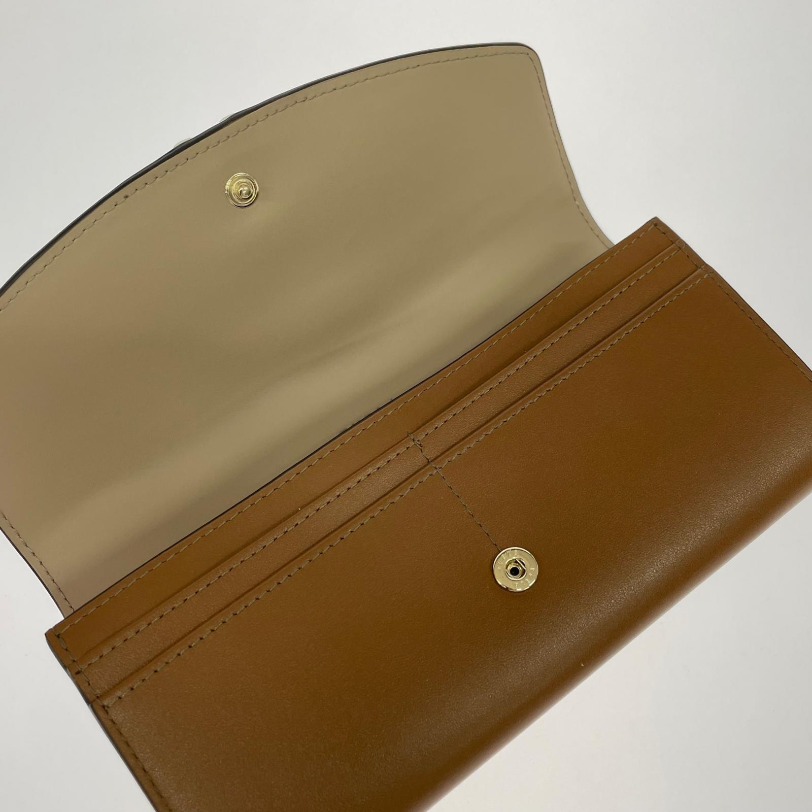 その他アクセサリー FURLA 長財布