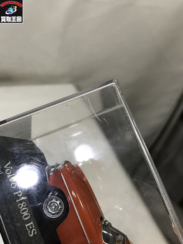 MINICHAMPS 1/43 ヴォルボ P1800 スケールカー
