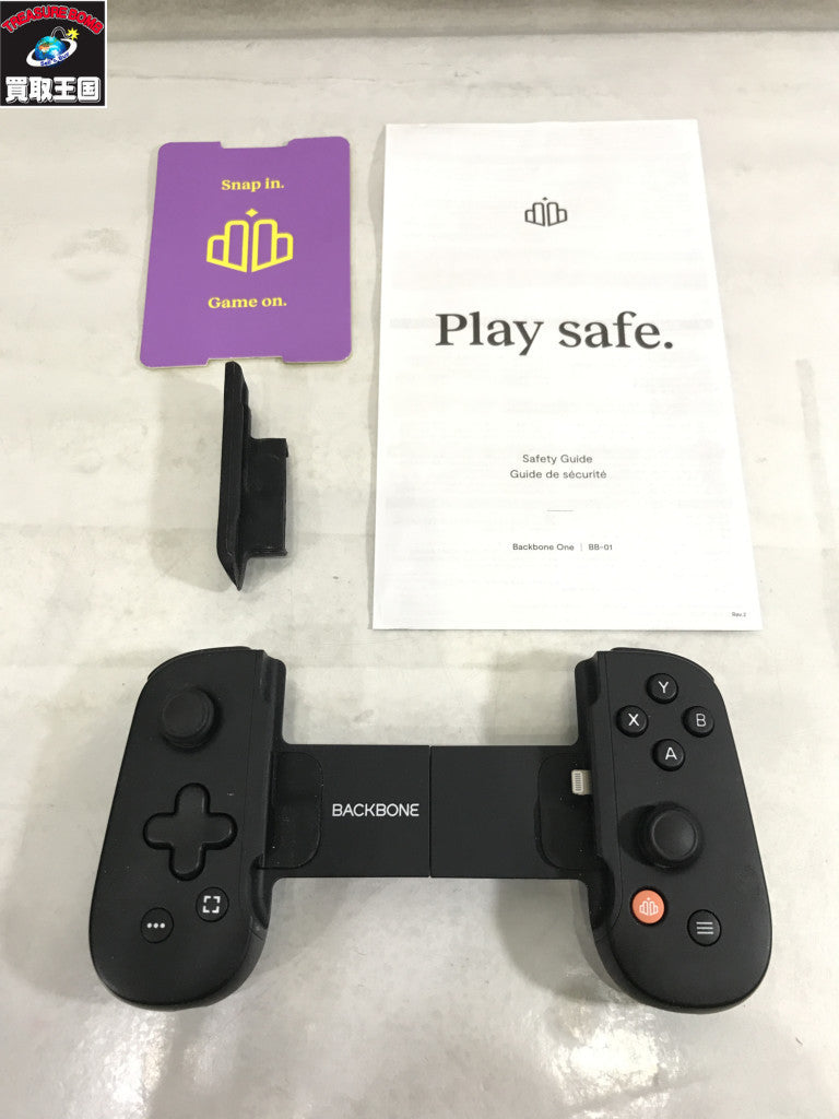 BACKBONE One iPhone用ゲームコントローラー GGG215SR1P03M9 アクセサリー