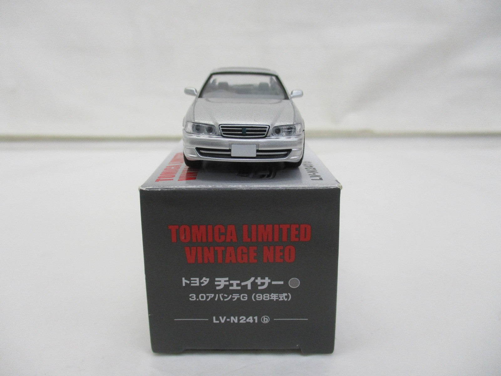 tomica limited vintage neo トヨタ チェイサー トミカ
