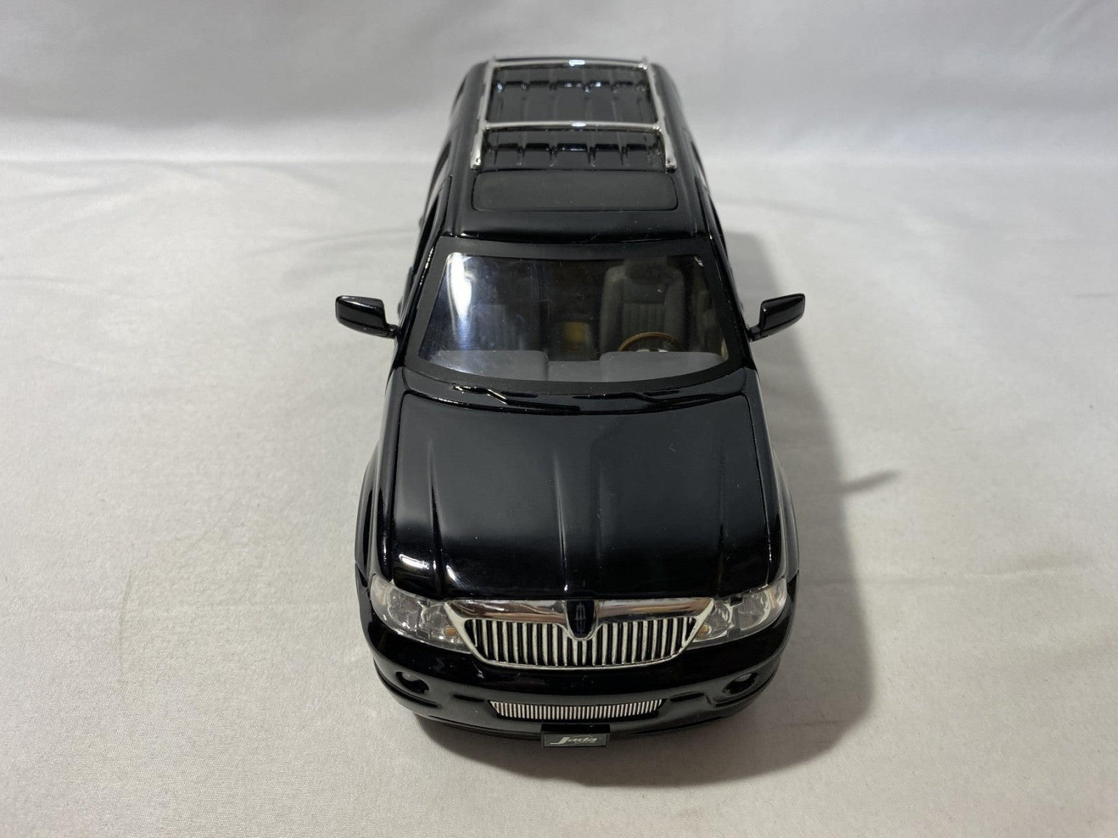 Jada 1/24 LINCOLN NAVIGATOR スケールカー