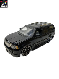 Jada 1/24 LINCOLN NAVIGATOR スケールカー
