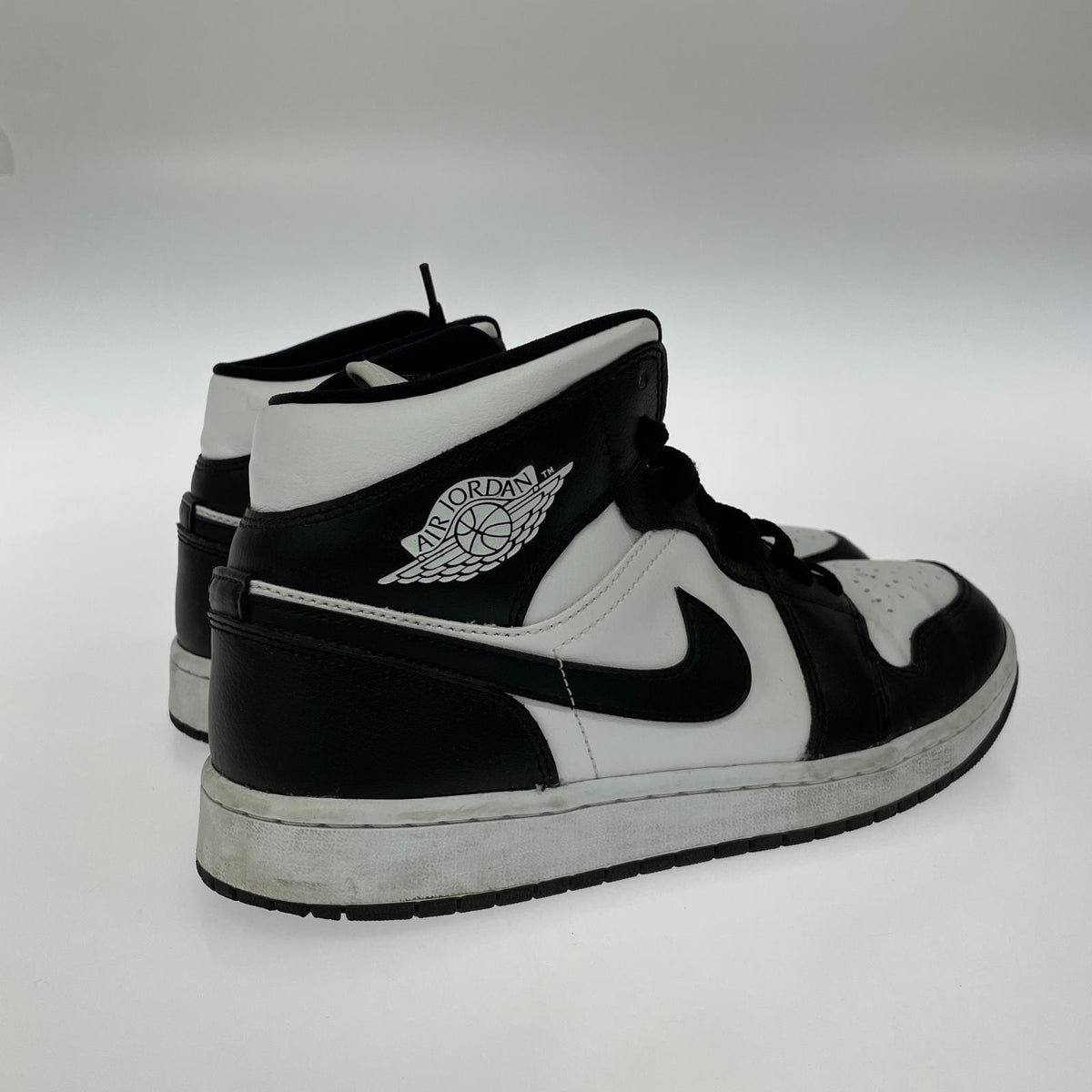 スニーカー Nike Women's Air Jordan 1 Mid/28.5 28.5cm (US10 1/2 UK10 EU47) ブラック