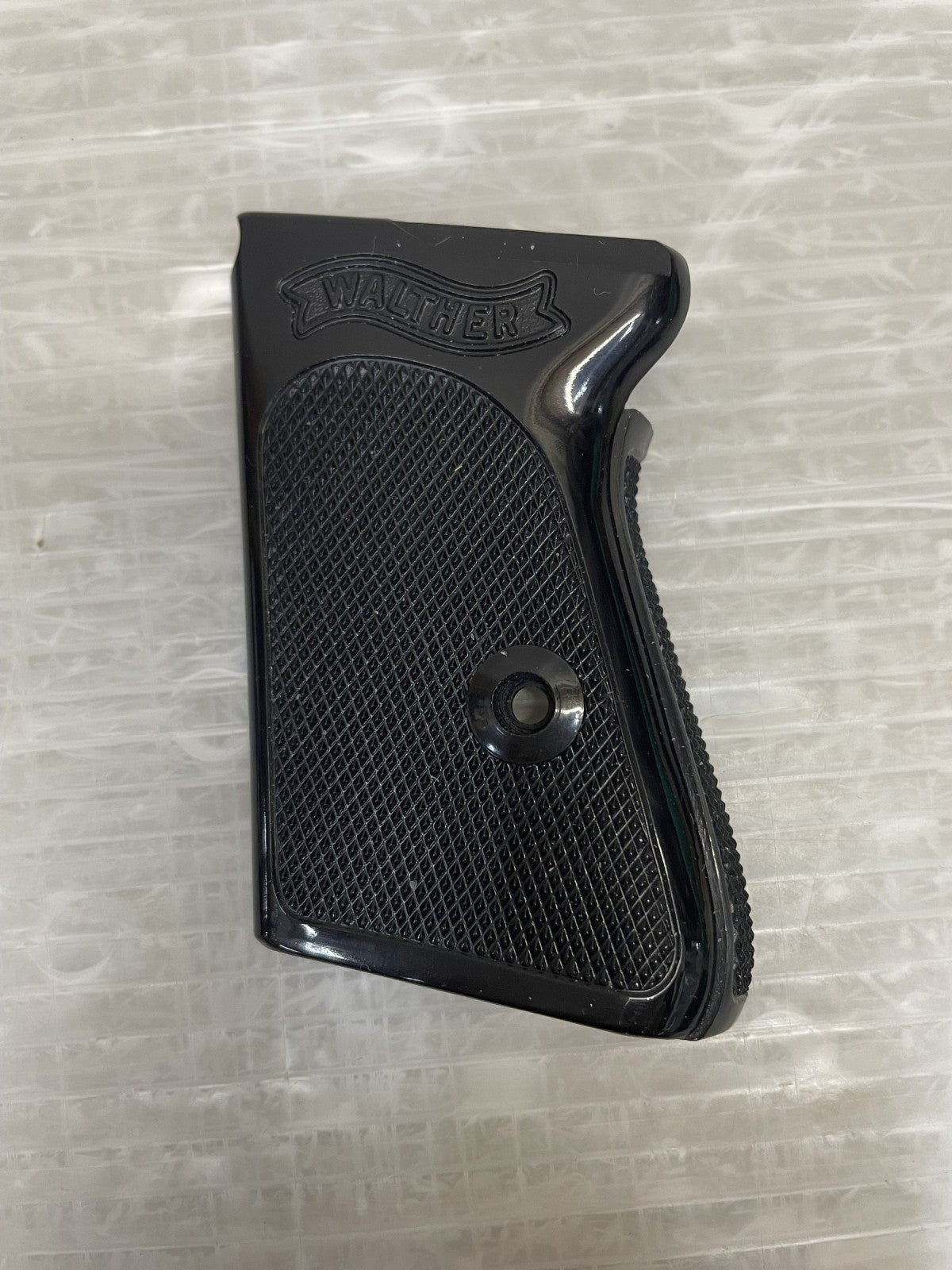 BWC WALTHER PPK 実物複製 グリップ 樹脂製 ガン