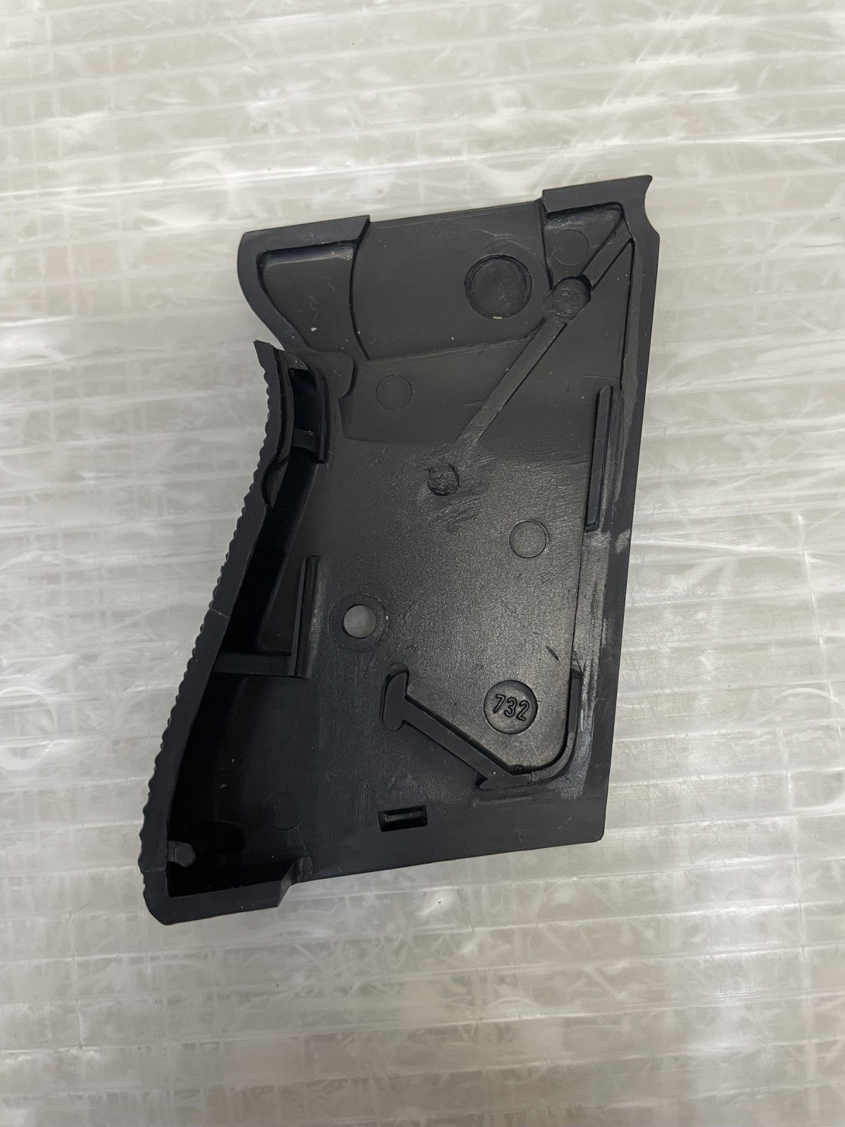BWC WALTHER PPK 実物複製 グリップ 樹脂製 ガン