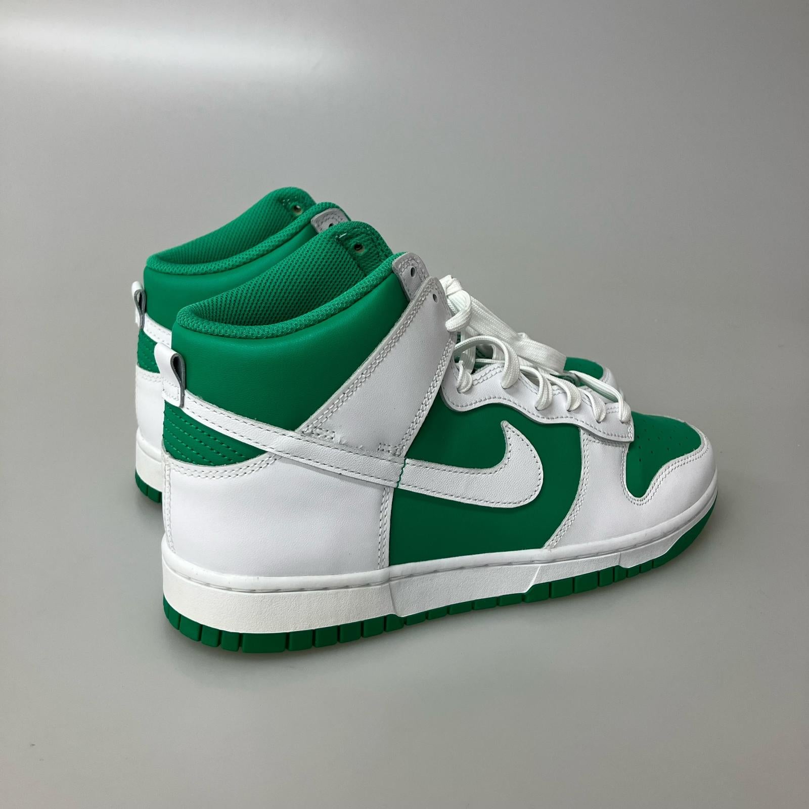 スニーカー NIKE スニーカー 27cm (US9 UK8 1/2 EU44)