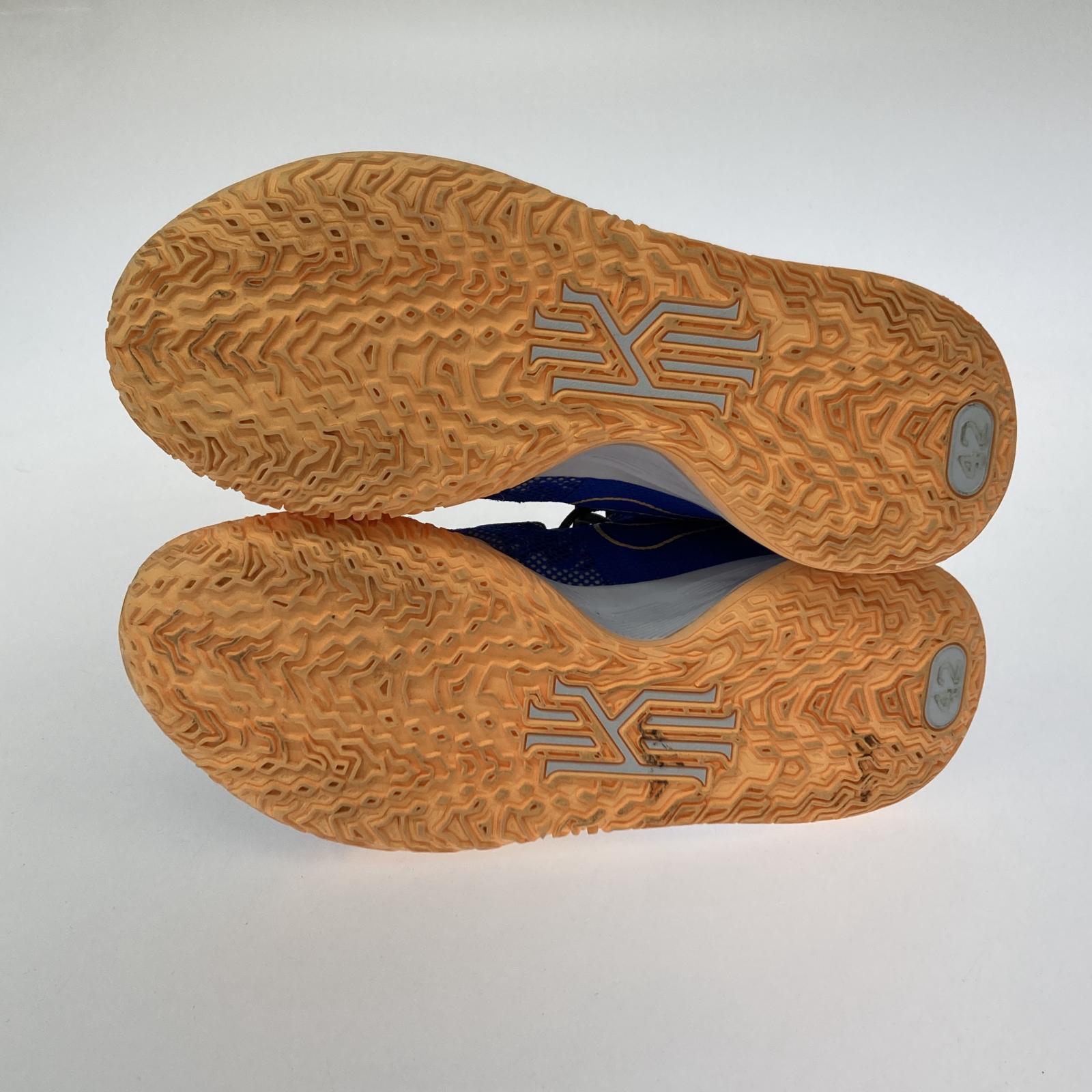 スニーカー NIKE 07EP KYRIE 青 26.5