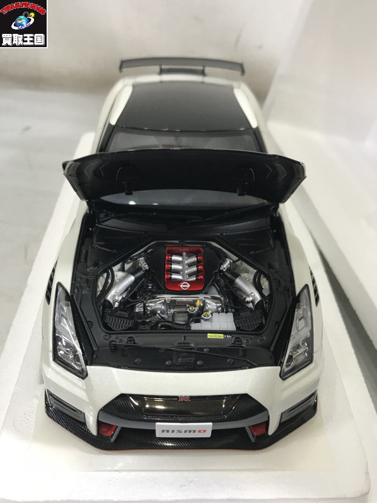NISSAN GT-R (R35) ニスモ SPエディション AUTOart スケールカー