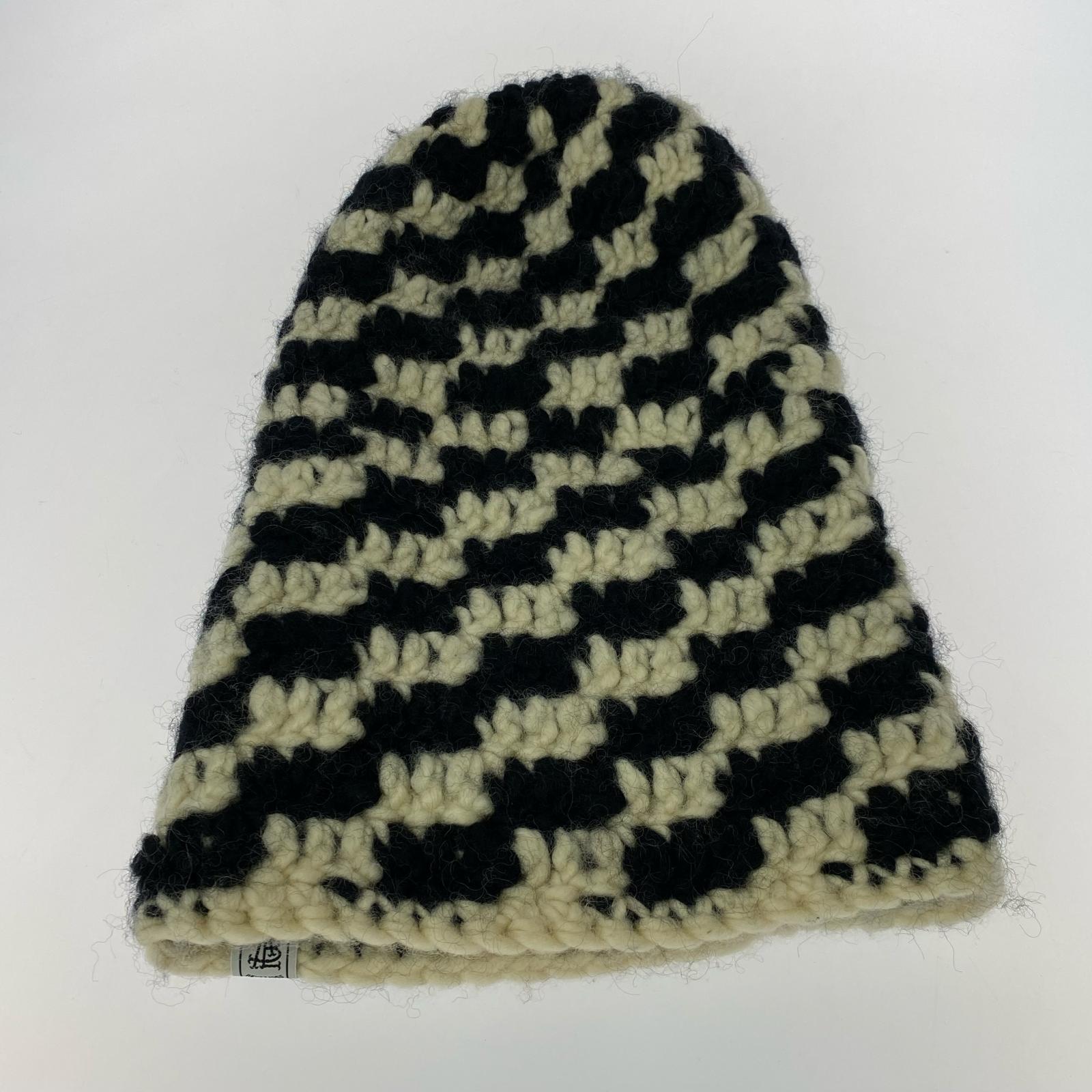 その他帽子 CHECKERED HAND KNIT BALACLAVA 白/黒 ブラック