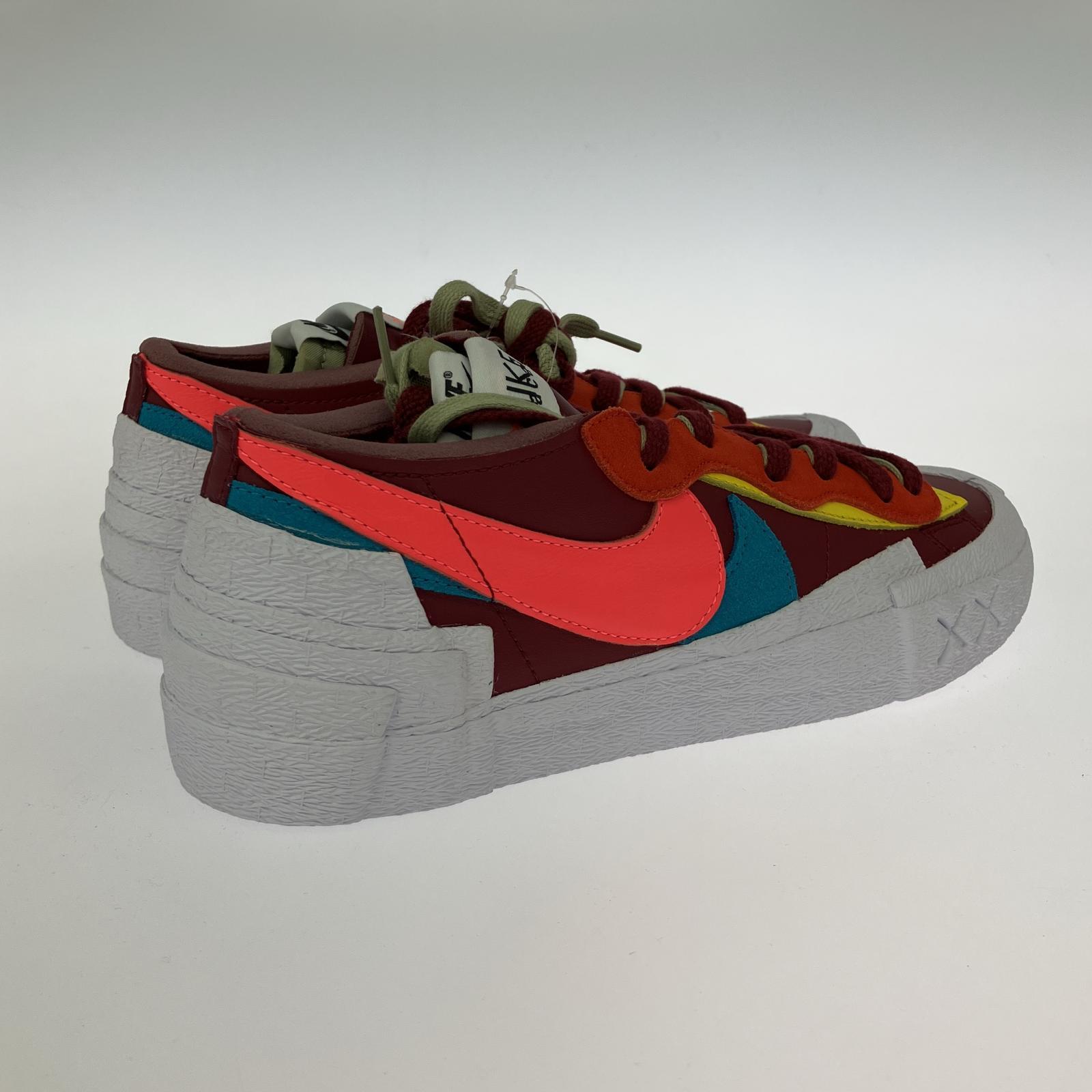 スニーカー KAWS×sacai×Nike Blazer Low Team Red DM7901-600 (27)