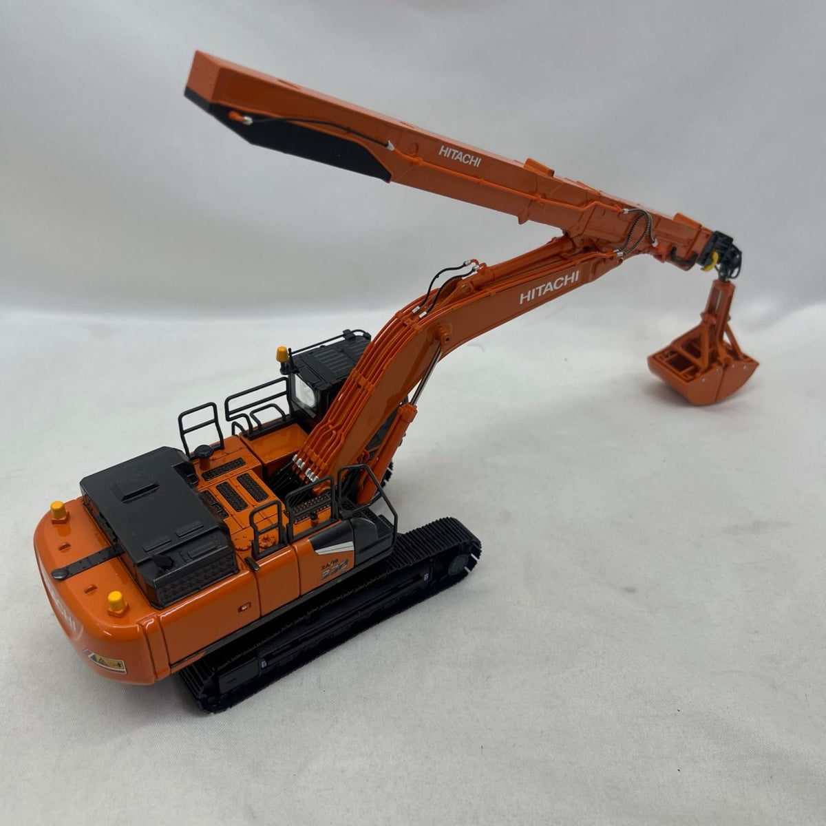 日立建機 1/50 ZAXIS330LC ミニカーその他
