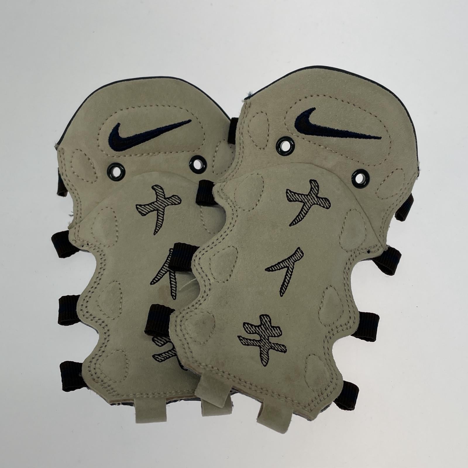 スニーカー AIR MORE MONEY QS ベージュ