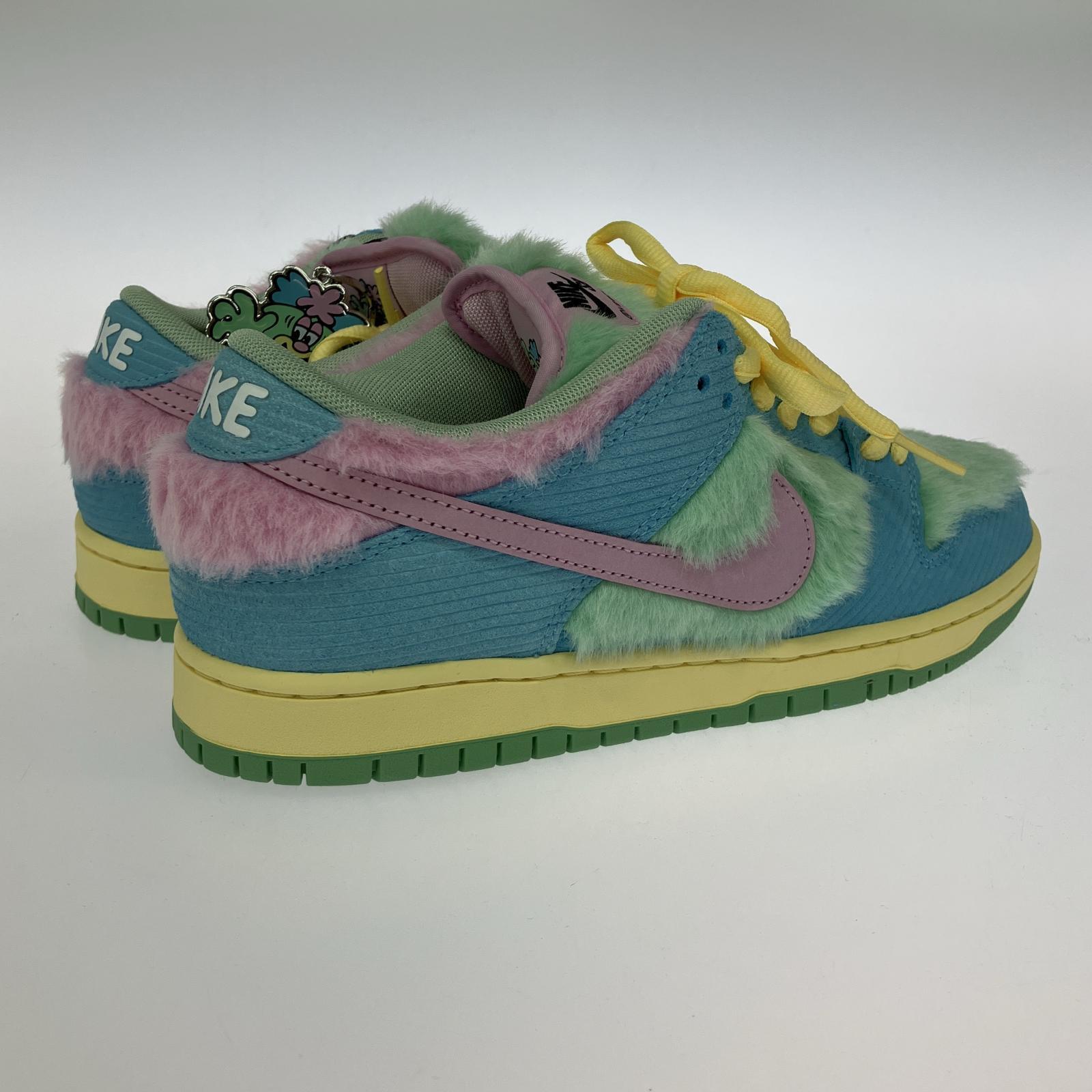 スニーカー NIKE SB VERDY DUNK LOW PRO QS FN6040-400 (27) マルチカラー