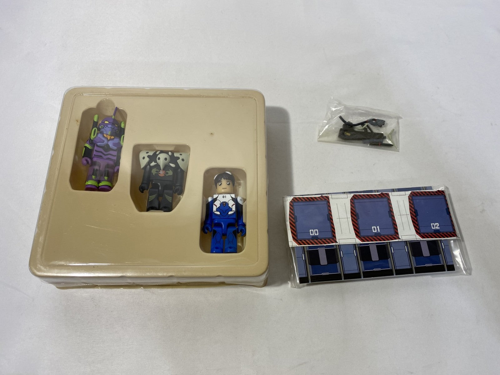 エヴァンゲリオン キューブリック 初号機 フィギュア/グッズ