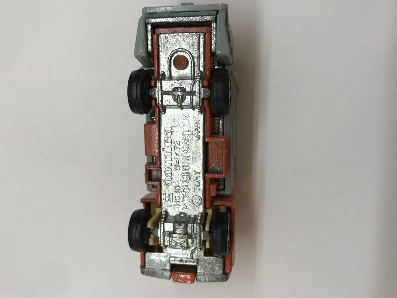 トミカ 三菱 キャンター 清掃車 トミカ
