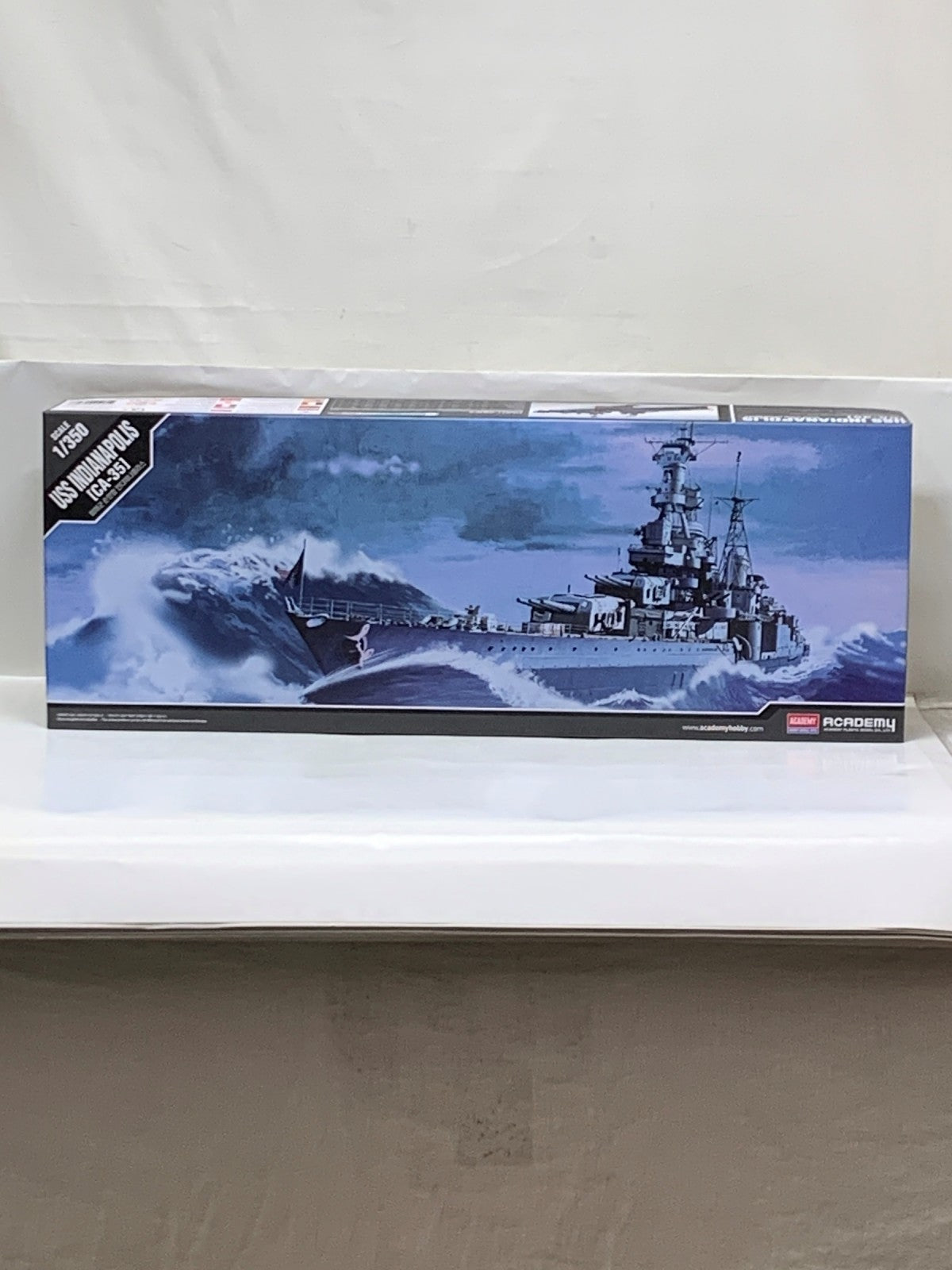 1/350 USS INDIANAPOLIS CA-35 ミリタリープラモ