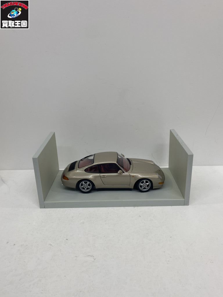 UT 1/18 ポルシェ911クーペ スケールカー