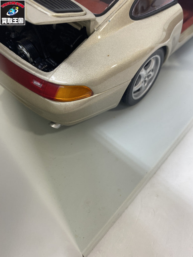 UT 1/18 ポルシェ911クーペ スケールカー