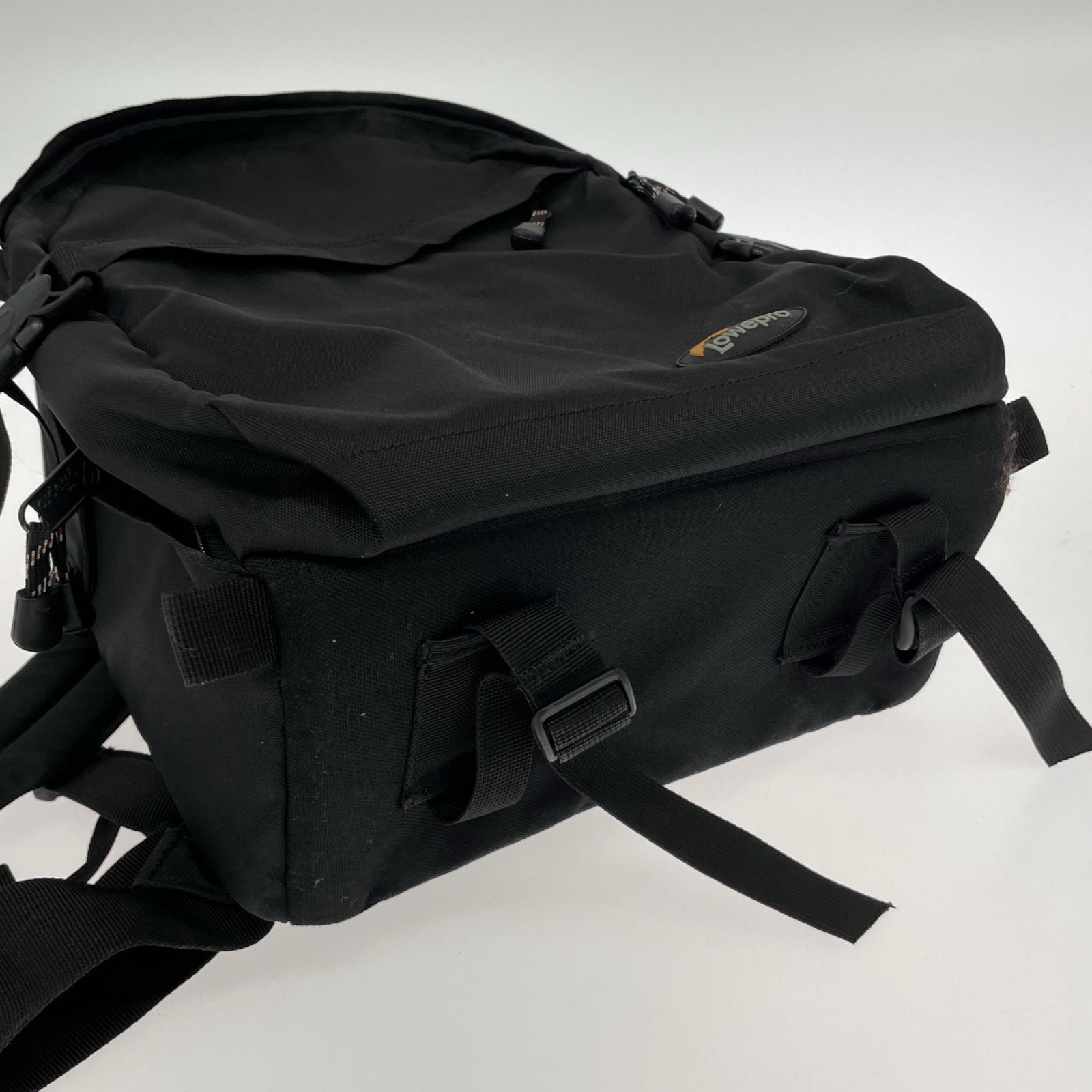 リュック・デイパック Lowepro カメラバックパック ブラック
