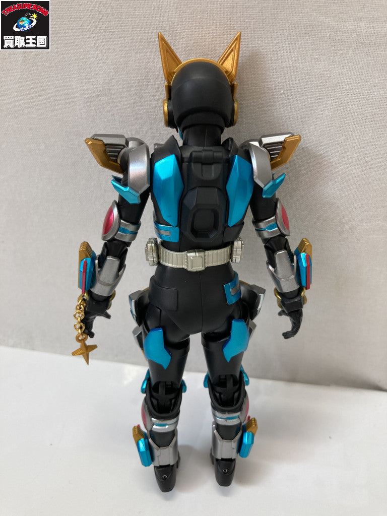 S.H.Figuarts 仮面ライダーナーゴ フィーバービートフォーム フィギュア/グッズ