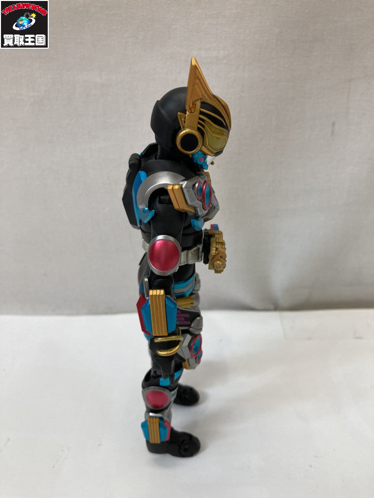 S.H.Figuarts 仮面ライダーナーゴ フィーバービートフォーム フィギュア/グッズ