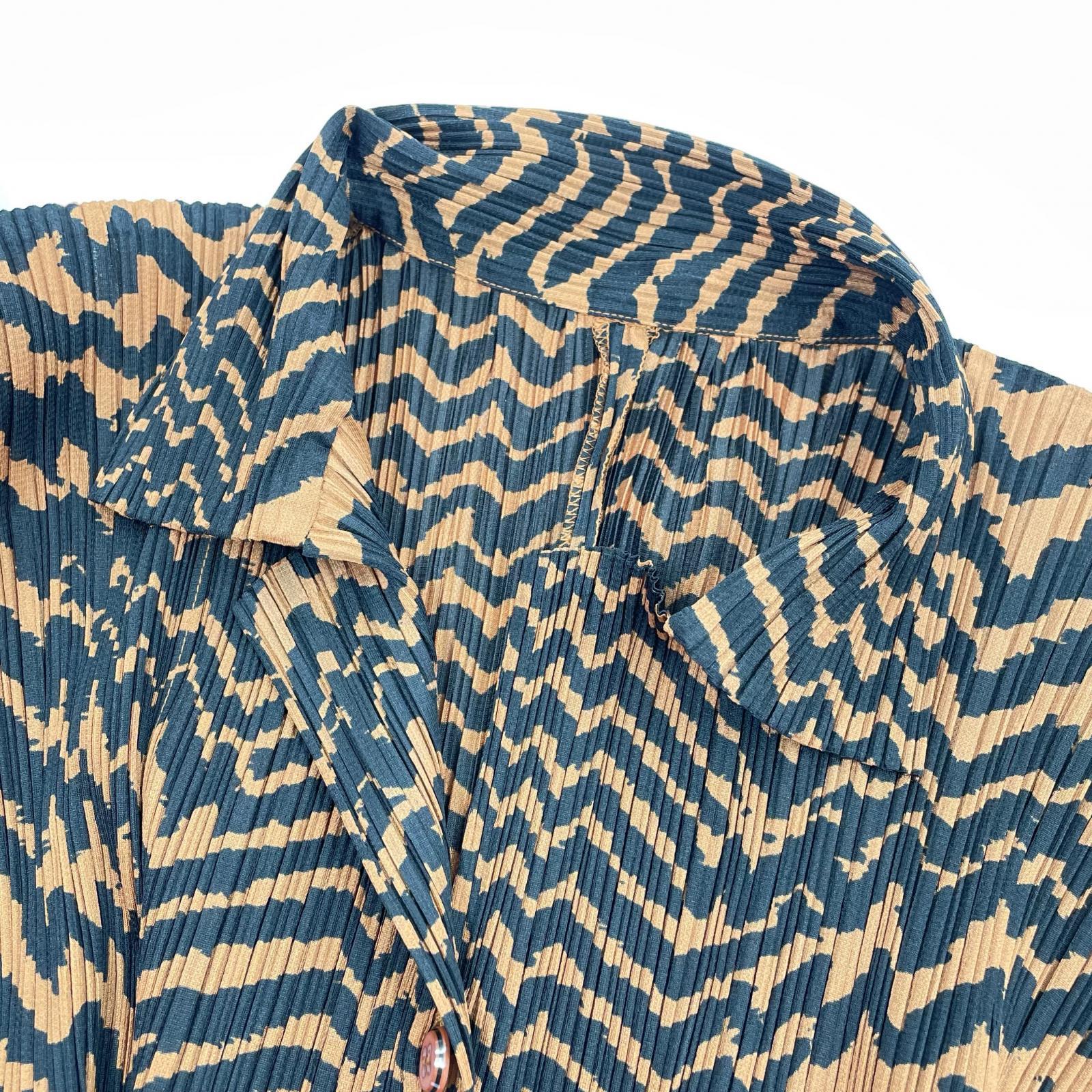 長袖Tシャツ ISSEY MIYAKE 長袖Tシャツ・カットソー ブラウン