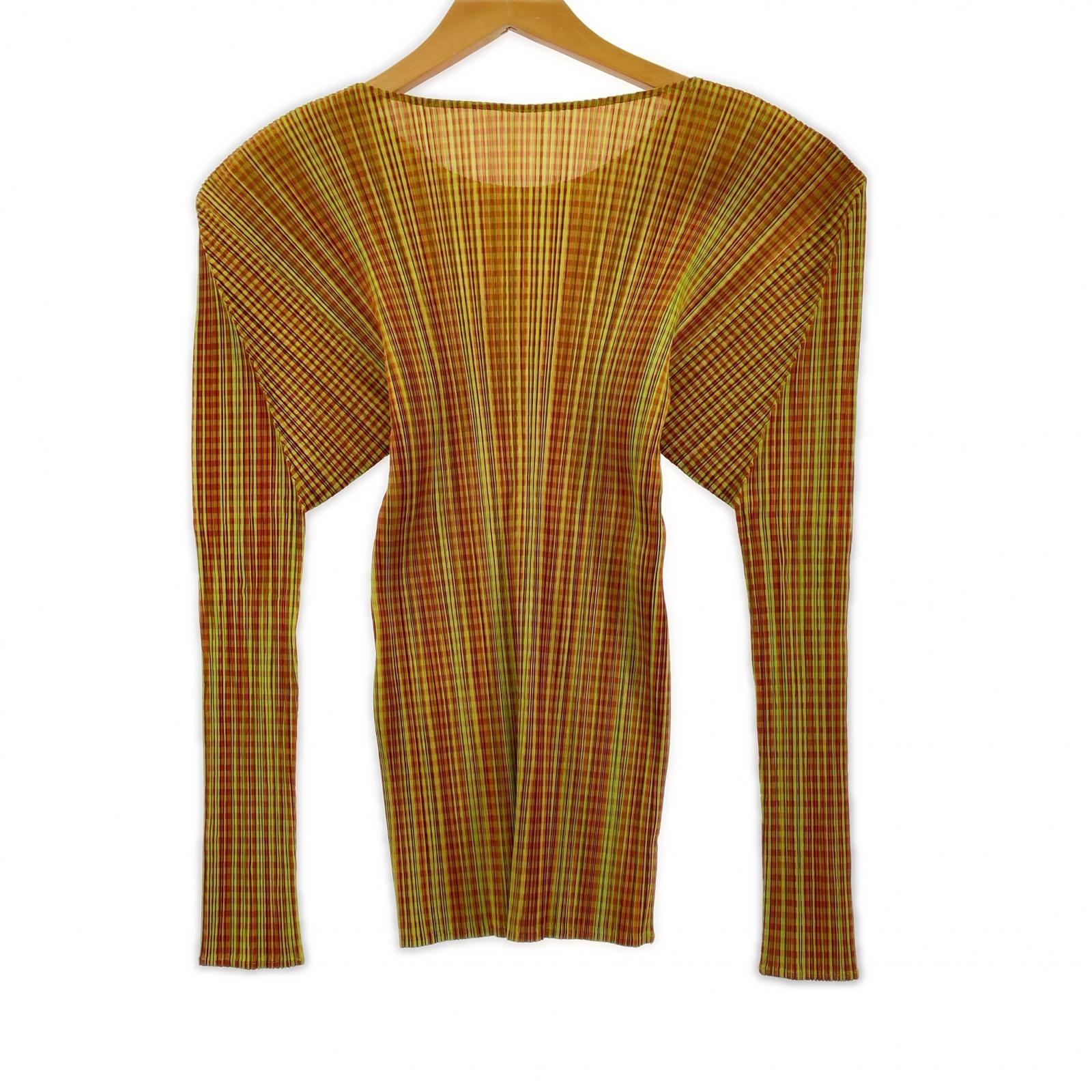 長袖Tシャツ ISSEY MIYAKE 長袖Tシャツ・カットソー
