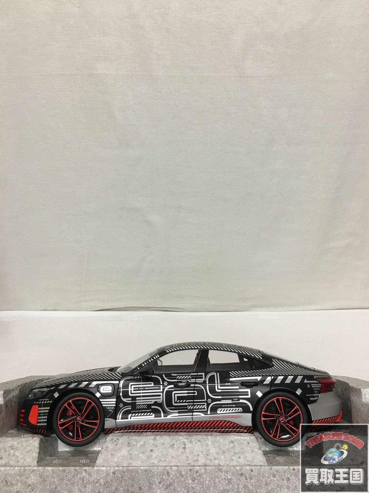 AUDI RS E-tron GT 2020 Prototype 1/18 スケールカー