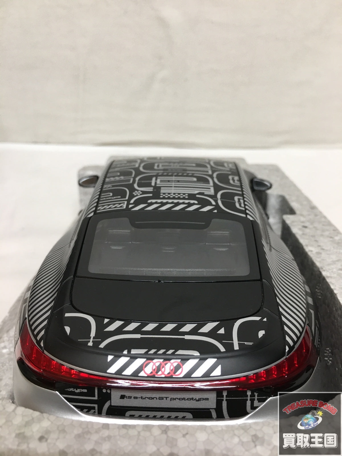 AUDI RS E-tron GT 2020 Prototype 1/18 スケールカー