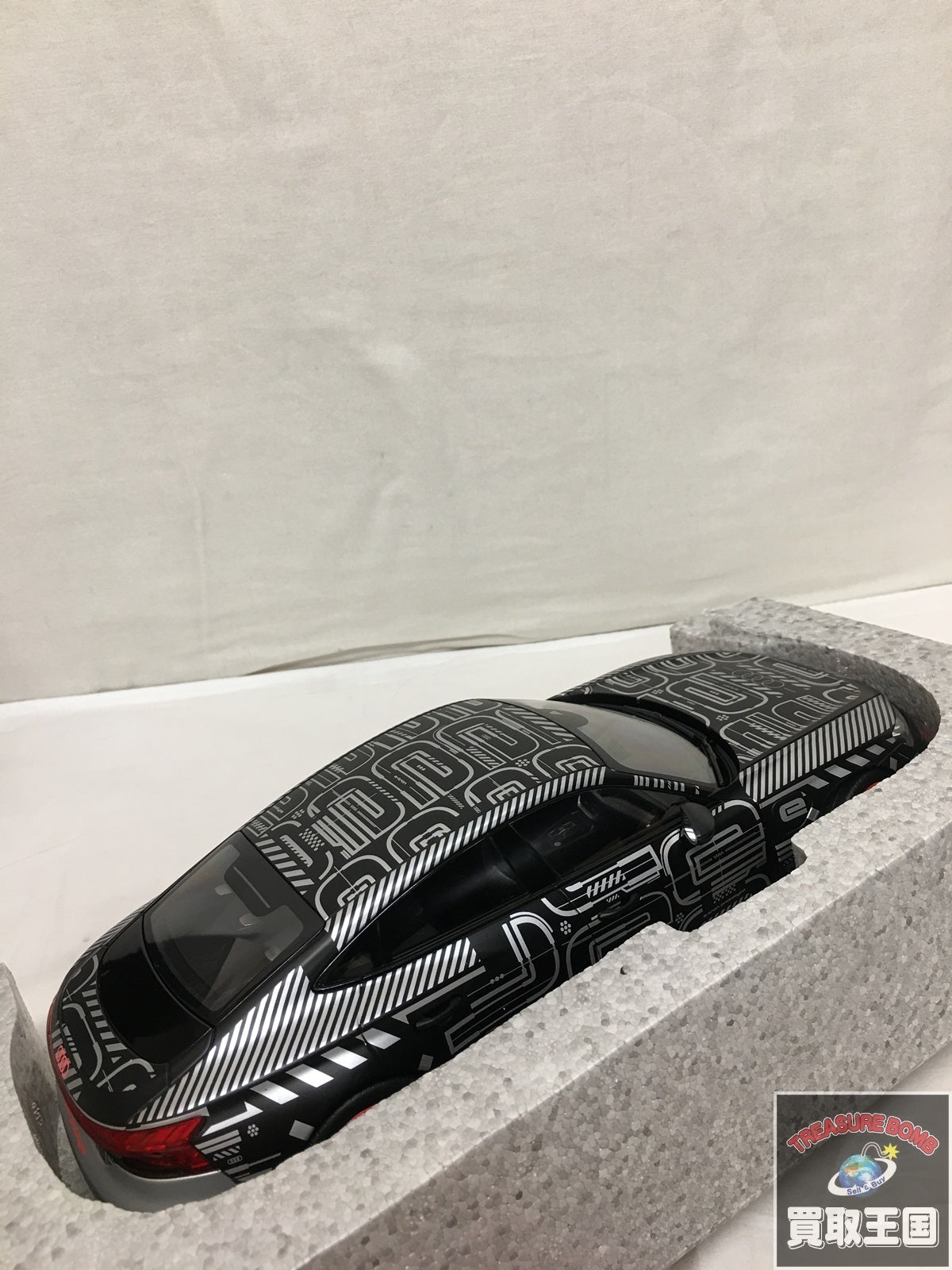 AUDI RS E-tron GT 2020 Prototype 1/18 スケールカー