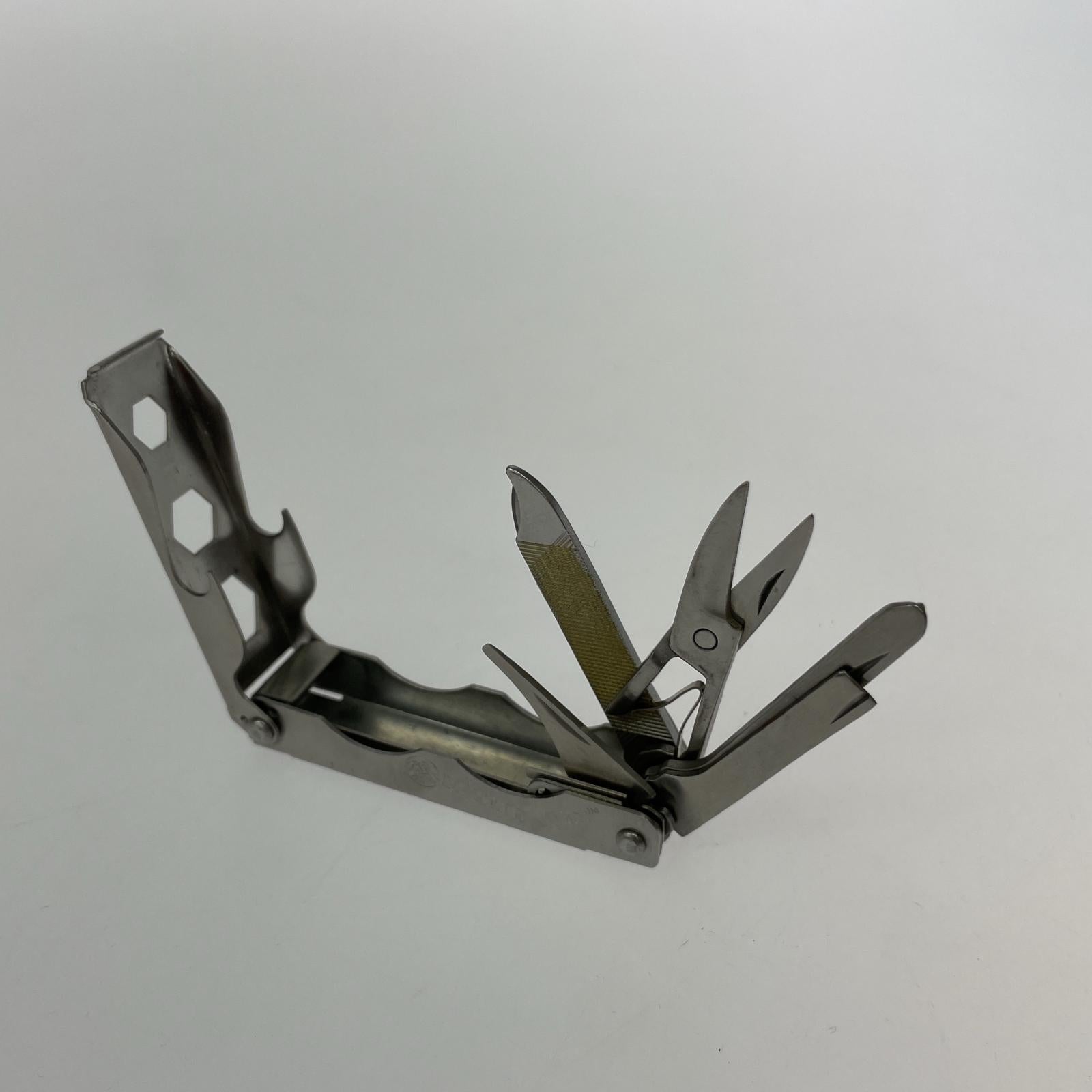 その他アクセサリー MOUNTAIN QUEST UTILITY MULTI TOOL ブラック