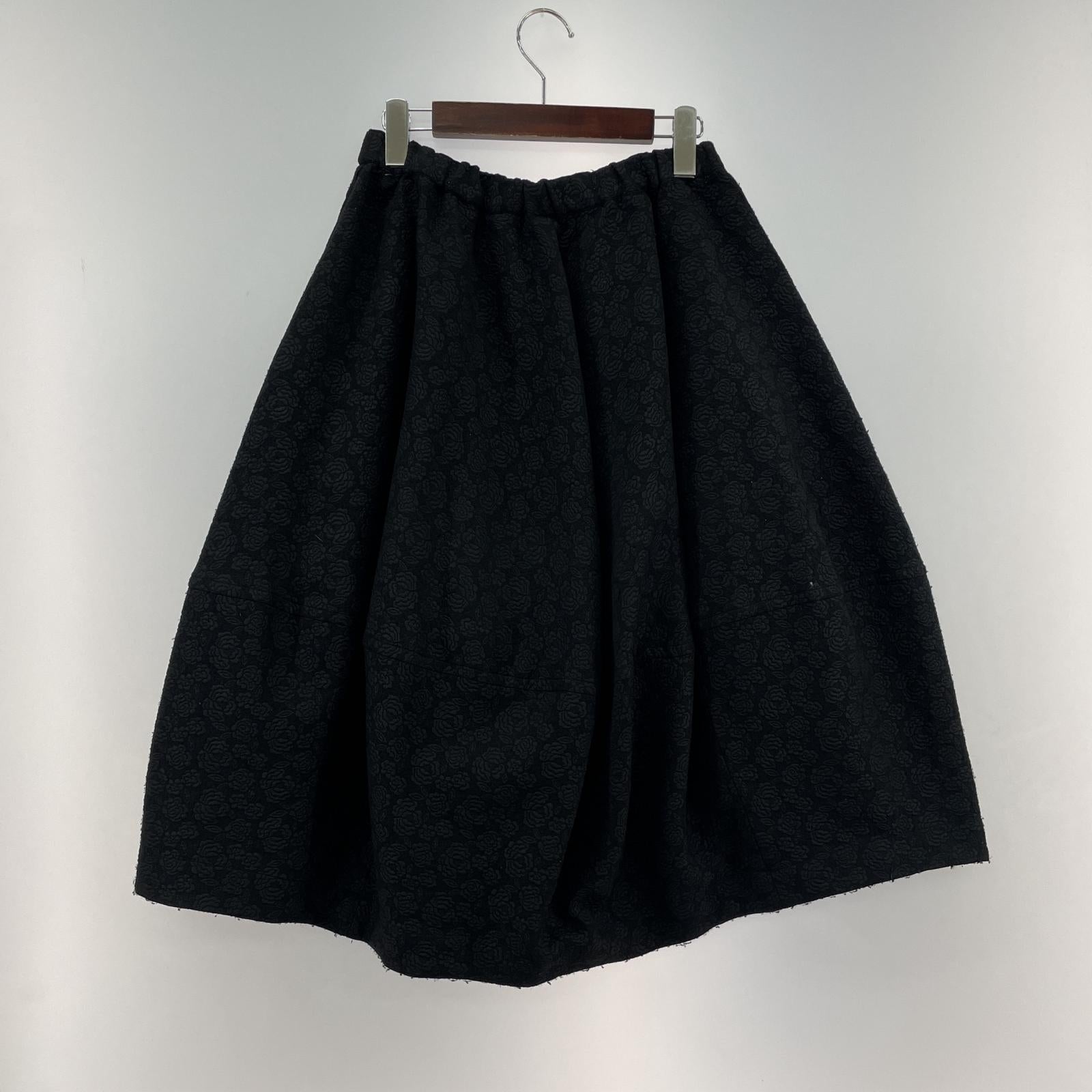 ロングスカート BLACK COMME des GARCONS 総柄ロングスカート 黒 XXS ブラック