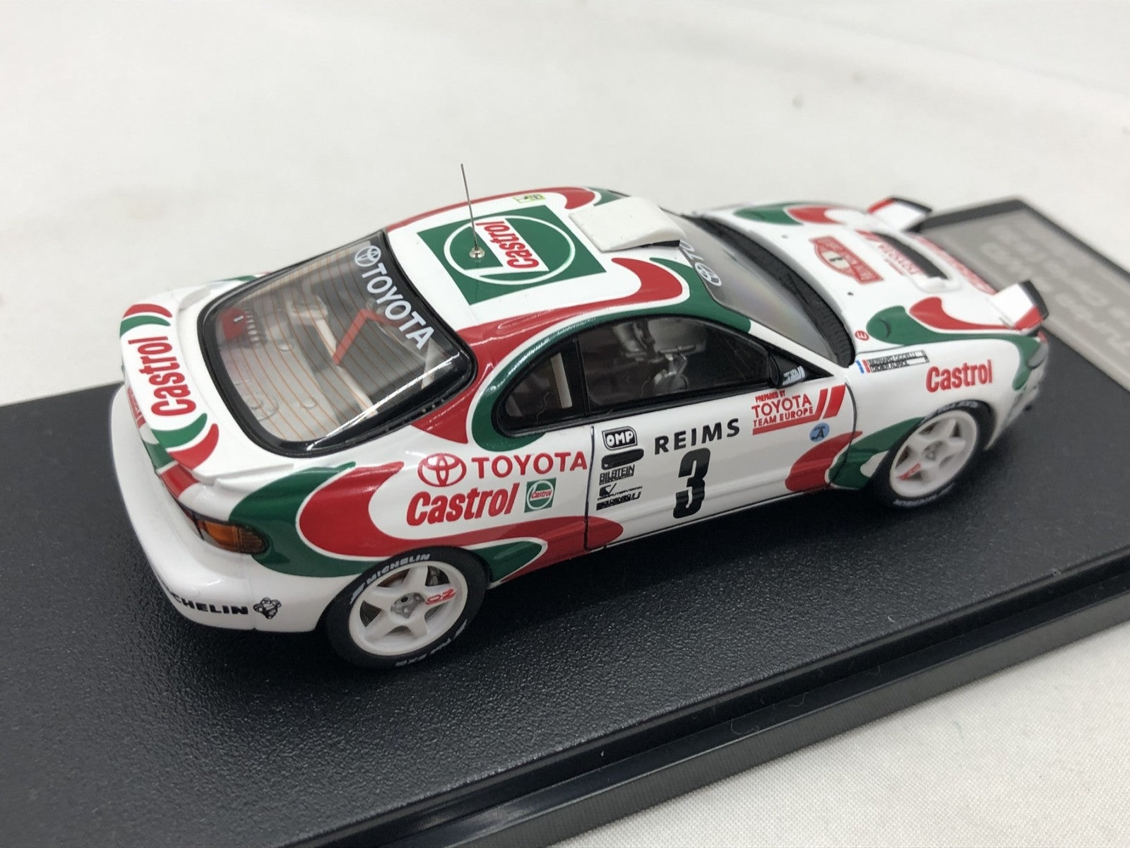 hpiレーシング セリカ ターボ 4WD 1993 スケールカー