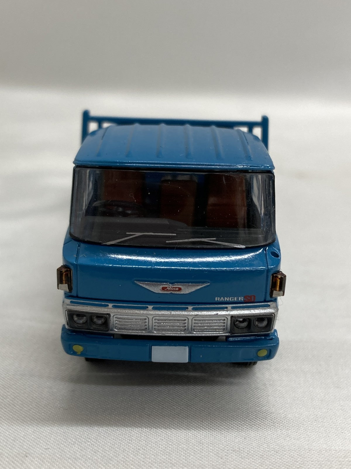 トミカリミテッドヴィンテージネオ LV-N162c 日野レンジャー トミカ