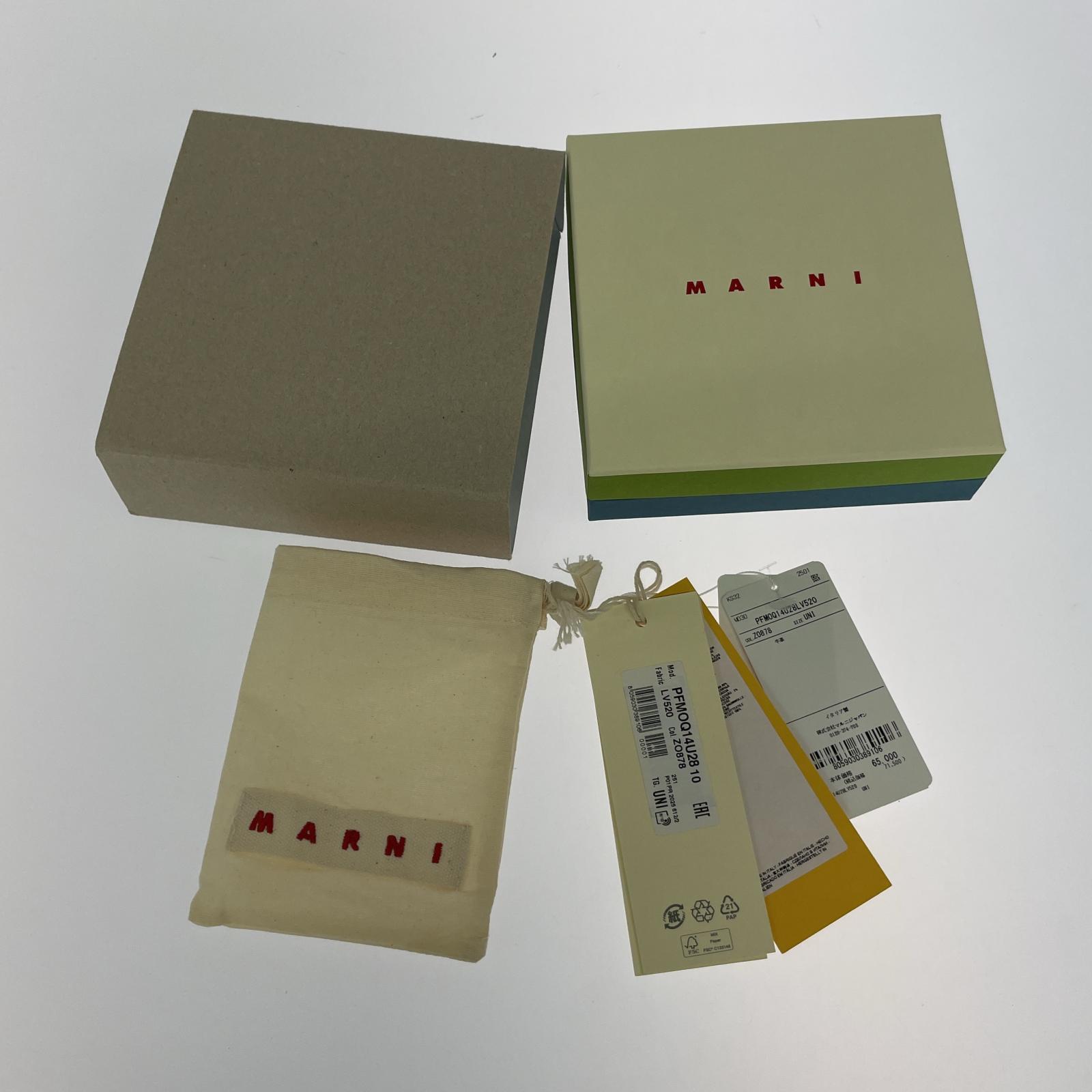 コンパクトウォレット 二つ折り財布 ピンク