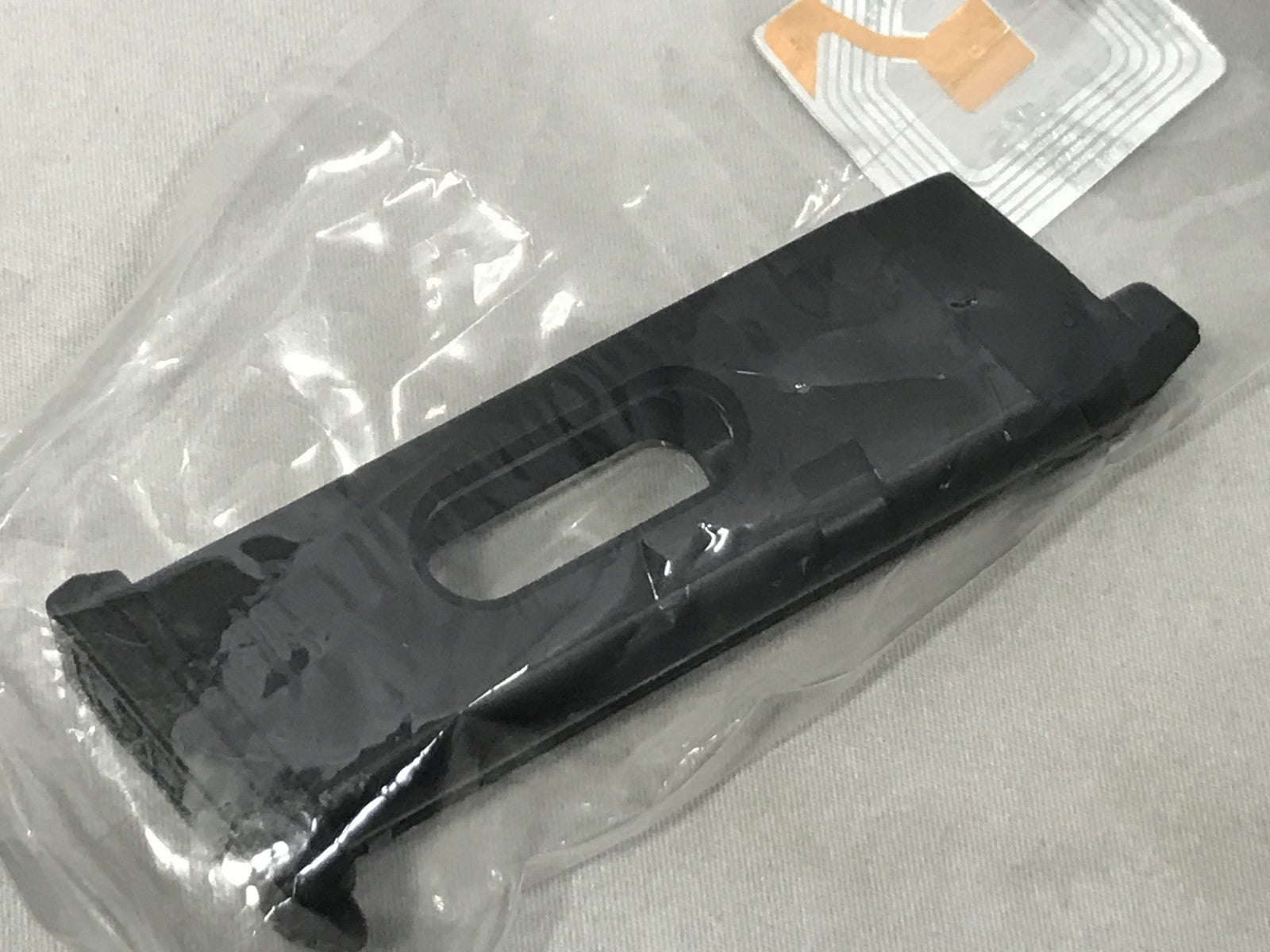 BATON GLOCK19 CO2 マガジン ガン