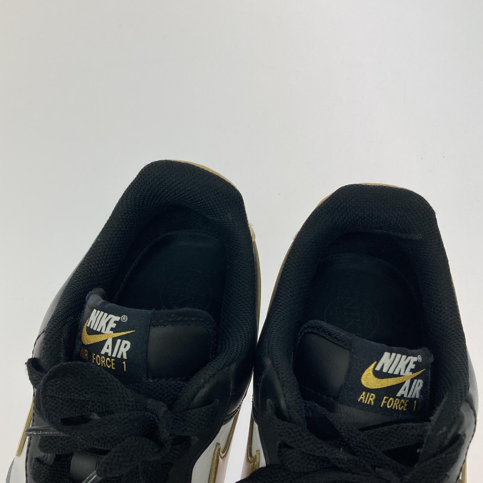 スニーカー NIKE×FOOTLOCKER 50th Anniversary 26cm (US8 UK7 1/2 EU42)