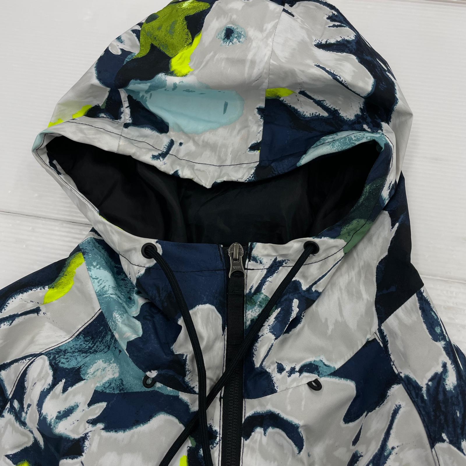 ジャケット マウンテンパーカー