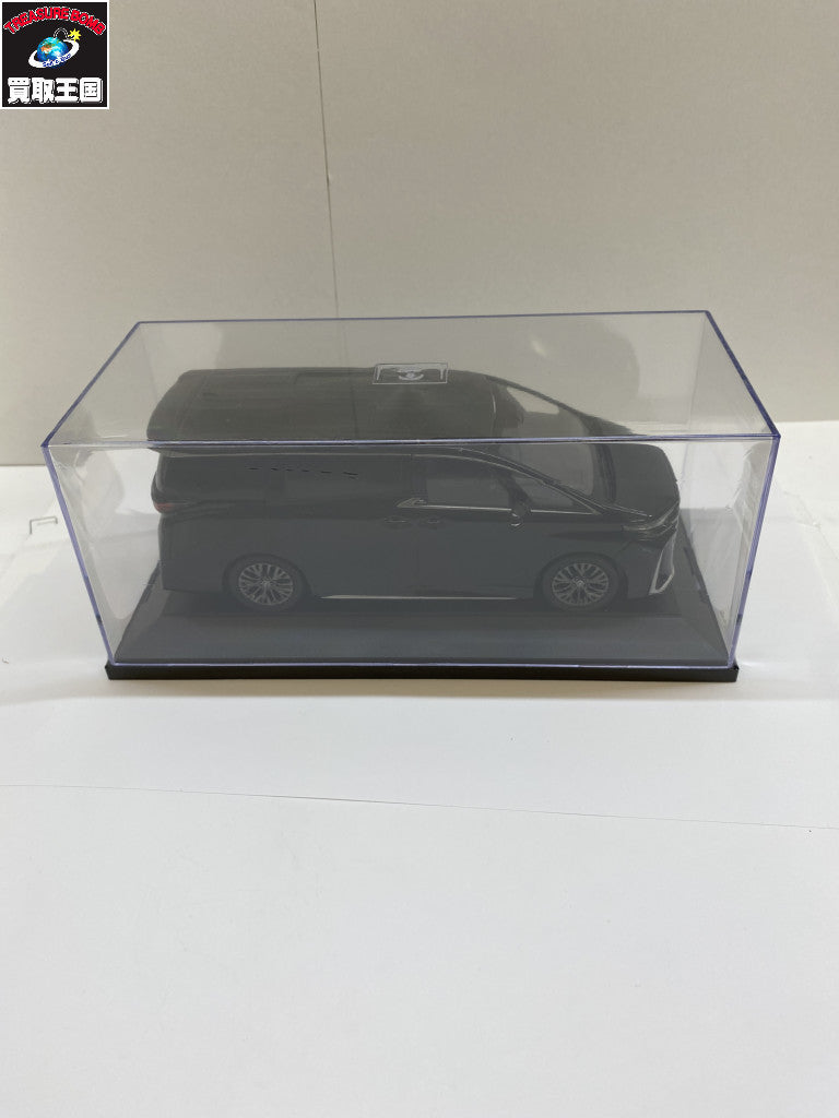 1/30 トヨタ ヴェルファイア ブラック カラーサンプル
