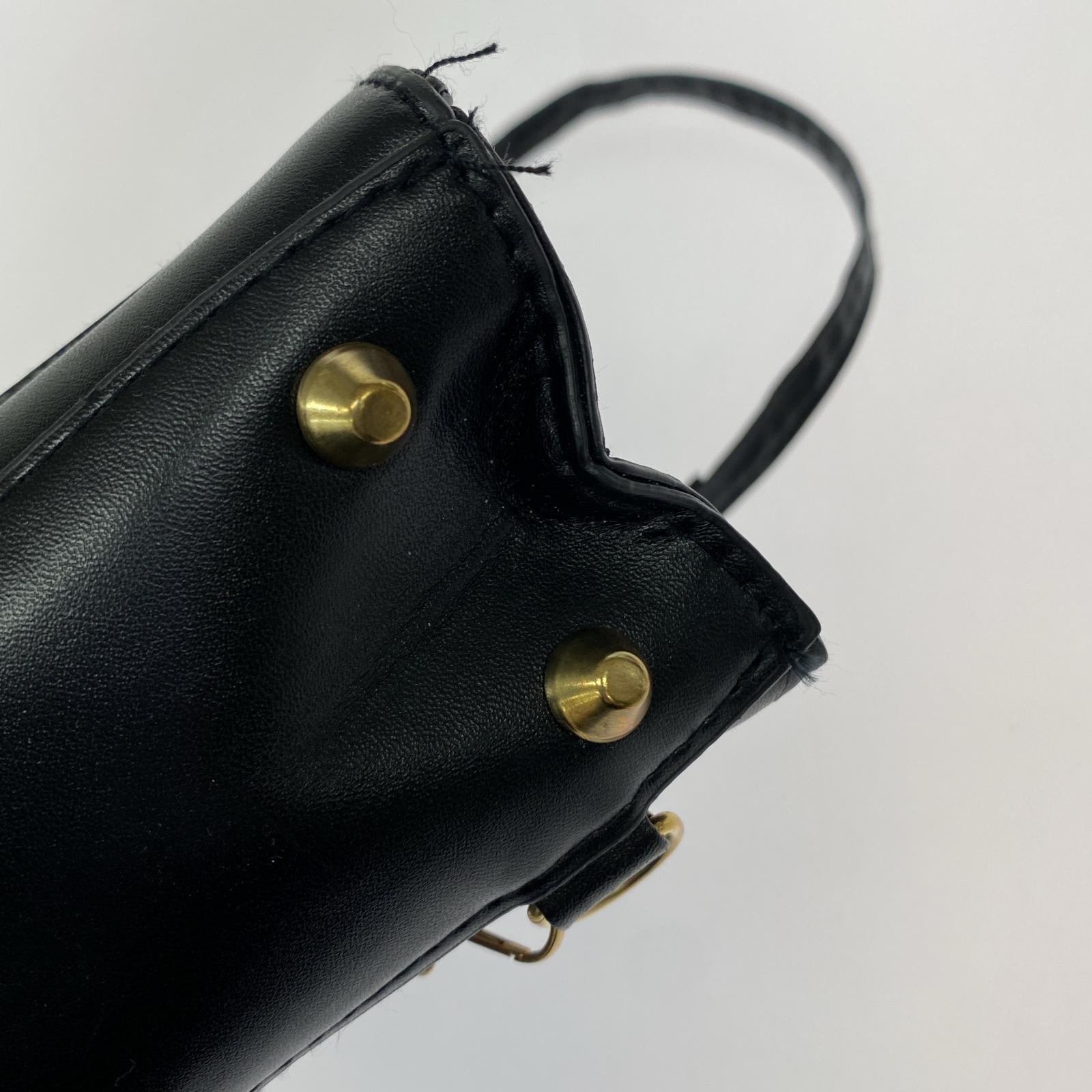 ショルダーバッグ BLK ブラック
