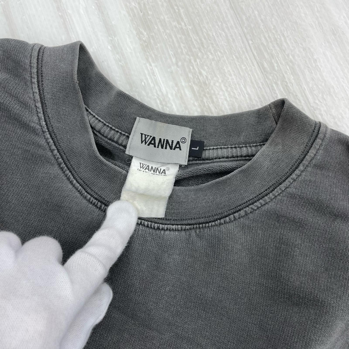 半袖Tシャツ WANNA L L グレー